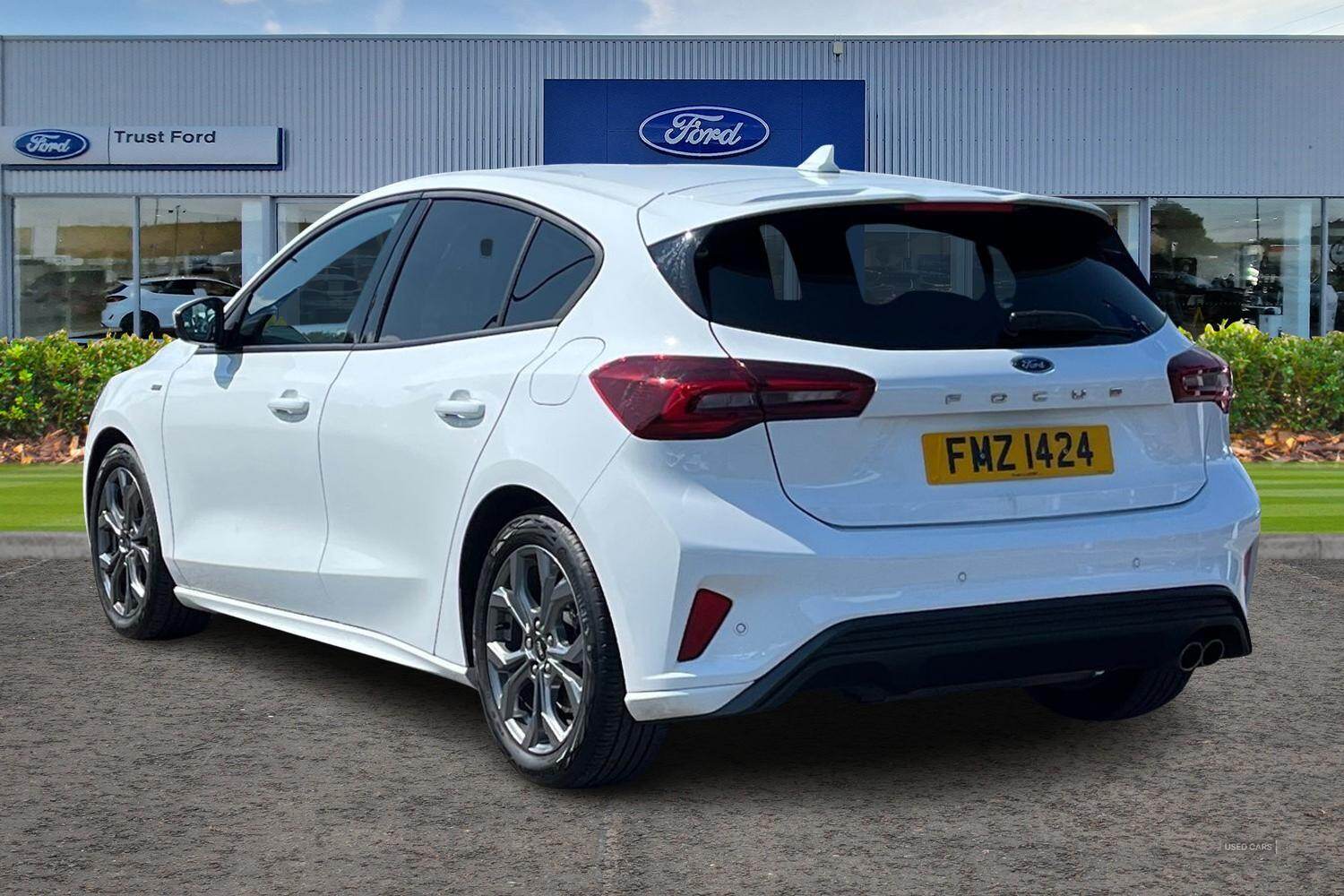 Sep 2024 Ford Focus 1.0 EcoBoost Hybrid mHEV ST-Line 5dr