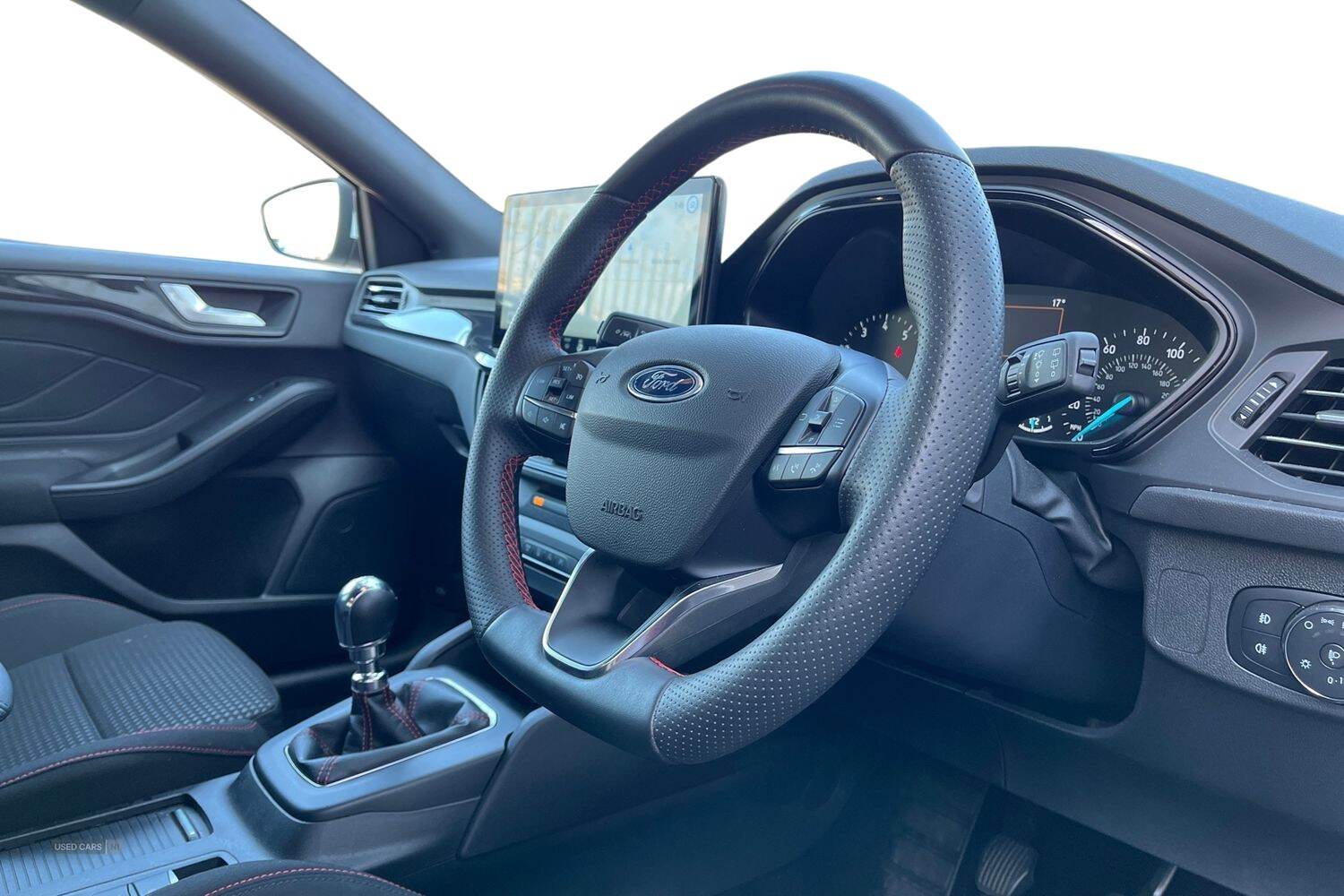 Sep 2024 Ford Focus 1.0 EcoBoost Hybrid mHEV ST-Line 5dr