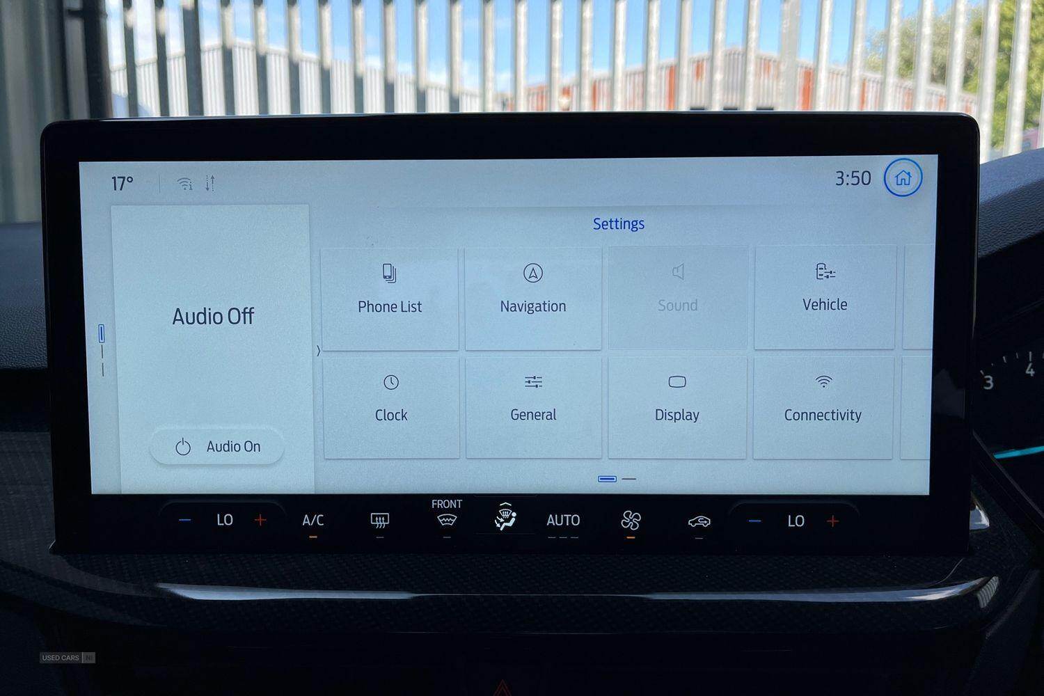 Sep 2024 Ford Focus 1.0 EcoBoost Hybrid mHEV ST-Line 5dr