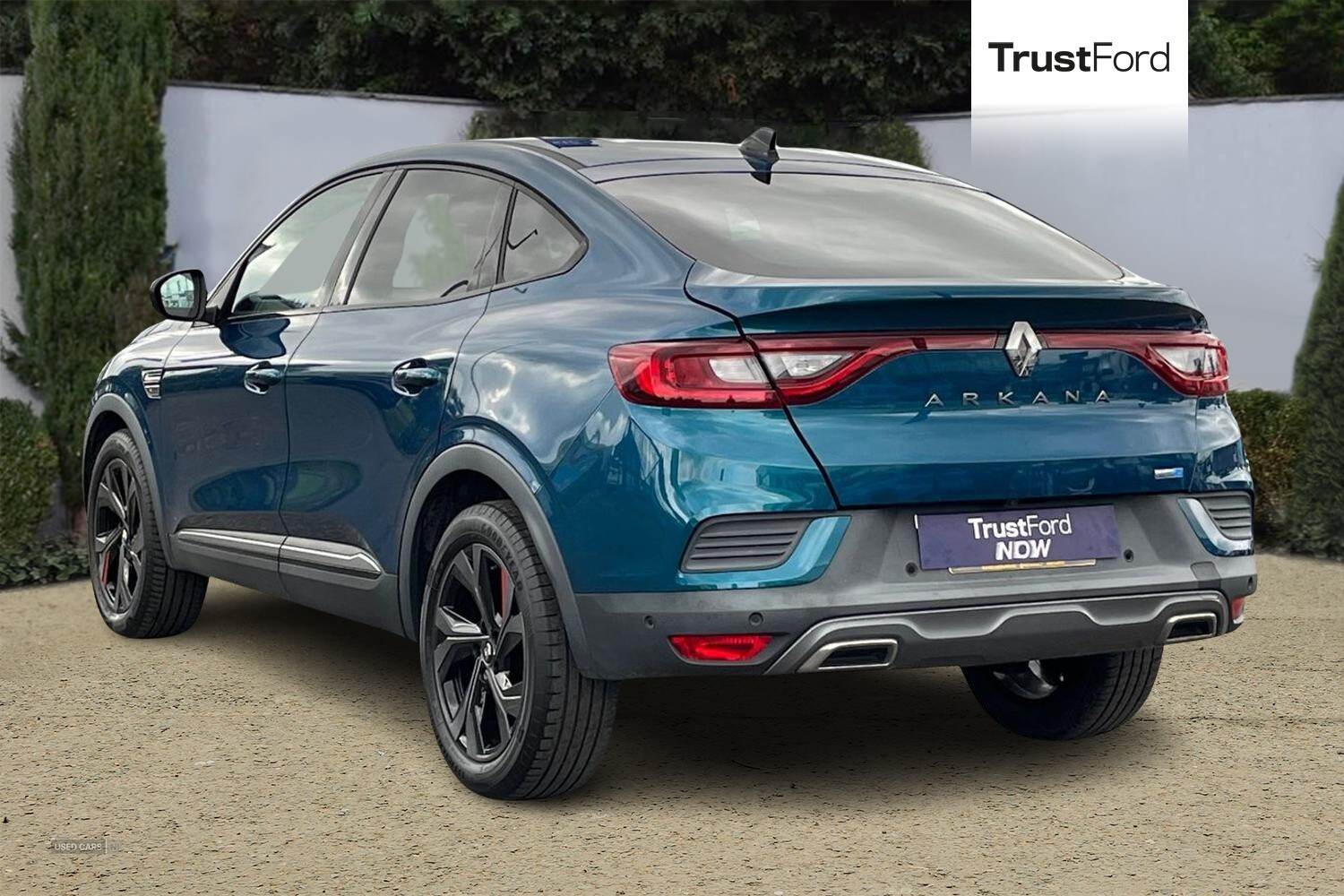 May 2022 Renault Arkana 1.6 E-TECH Hybrid 145 R.S. Line 5dr Auto