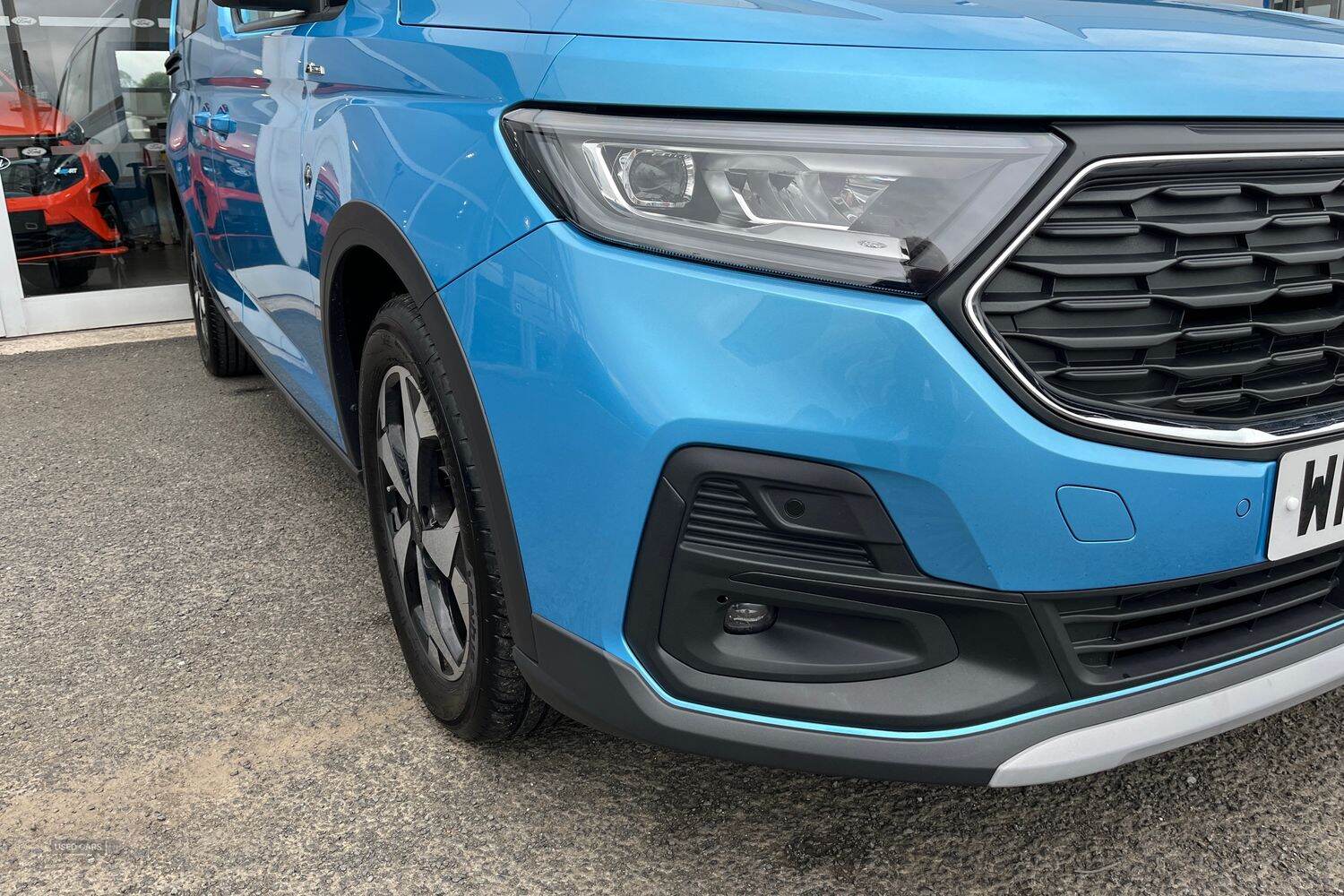 Apr 2025 Ford Transit Connect 1.5 EcoBoost PHEV 150 Active FlexCab Van Auto