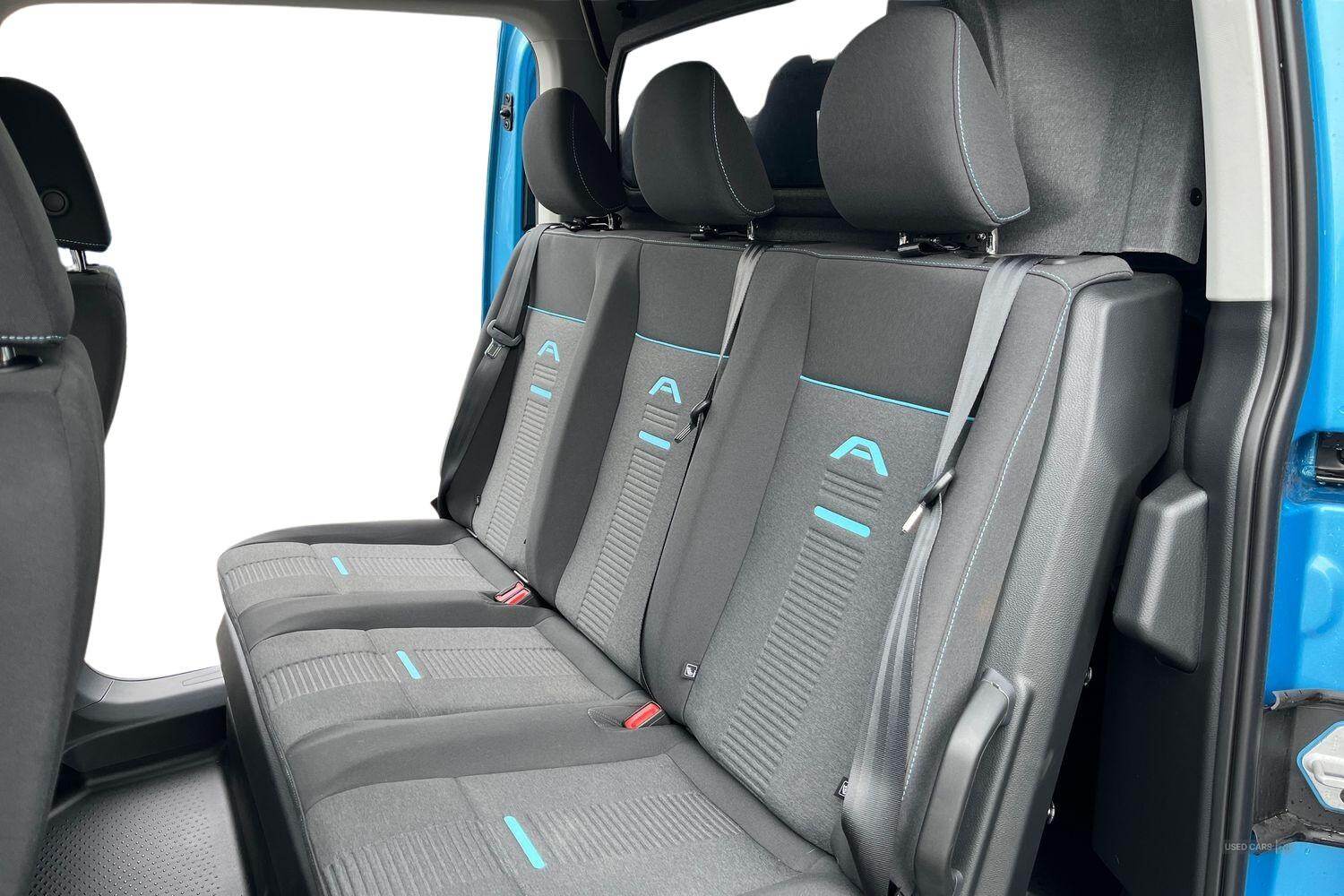 Apr 2025 Ford Transit Connect 1.5 EcoBoost PHEV 150 Active FlexCab Van Auto
