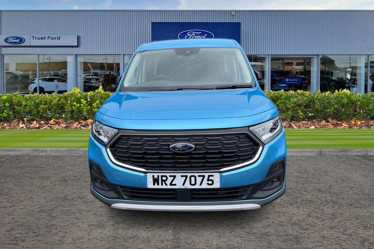 Apr 2025 Ford Transit Connect 1.5 EcoBoost PHEV 150 Active FlexCab Van Auto