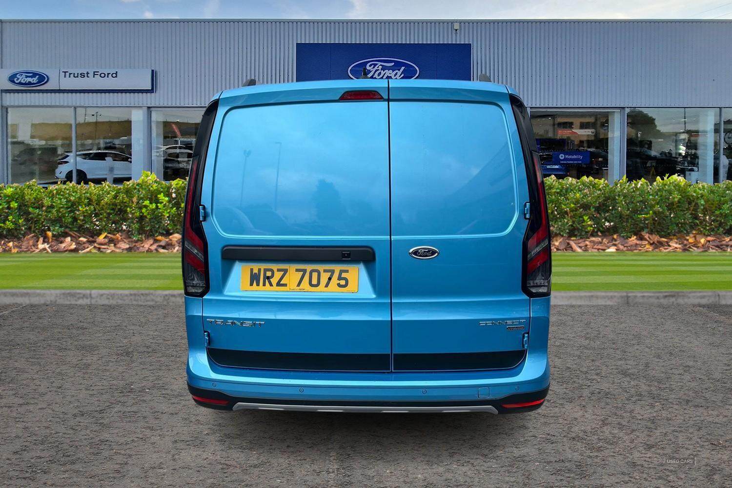 Apr 2025 Ford Transit Connect 1.5 EcoBoost PHEV 150 Active FlexCab Van Auto