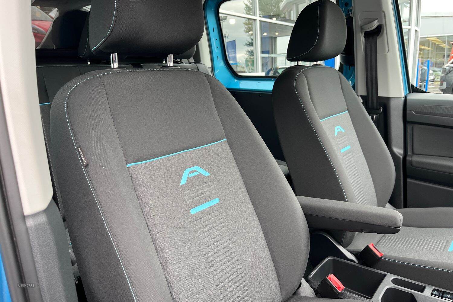 Apr 2025 Ford Transit Connect 1.5 EcoBoost PHEV 150 Active FlexCab Van Auto