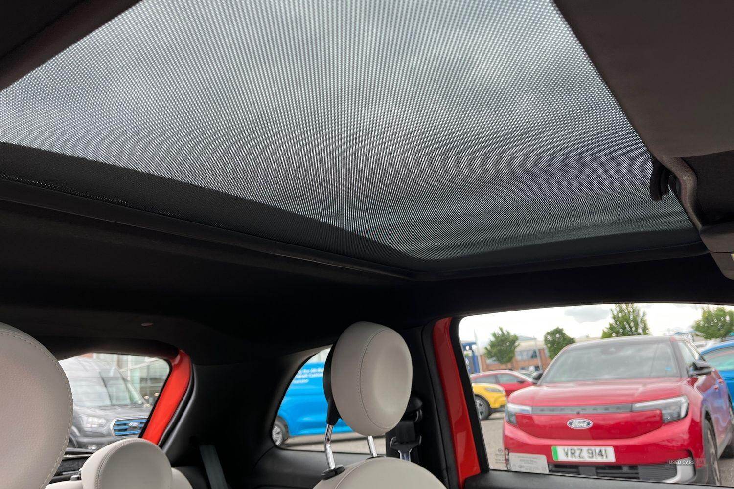 Dec 2022 Fiat 500 1.0 Mild Hybrid Dolcevita [Part Leather] 3dr