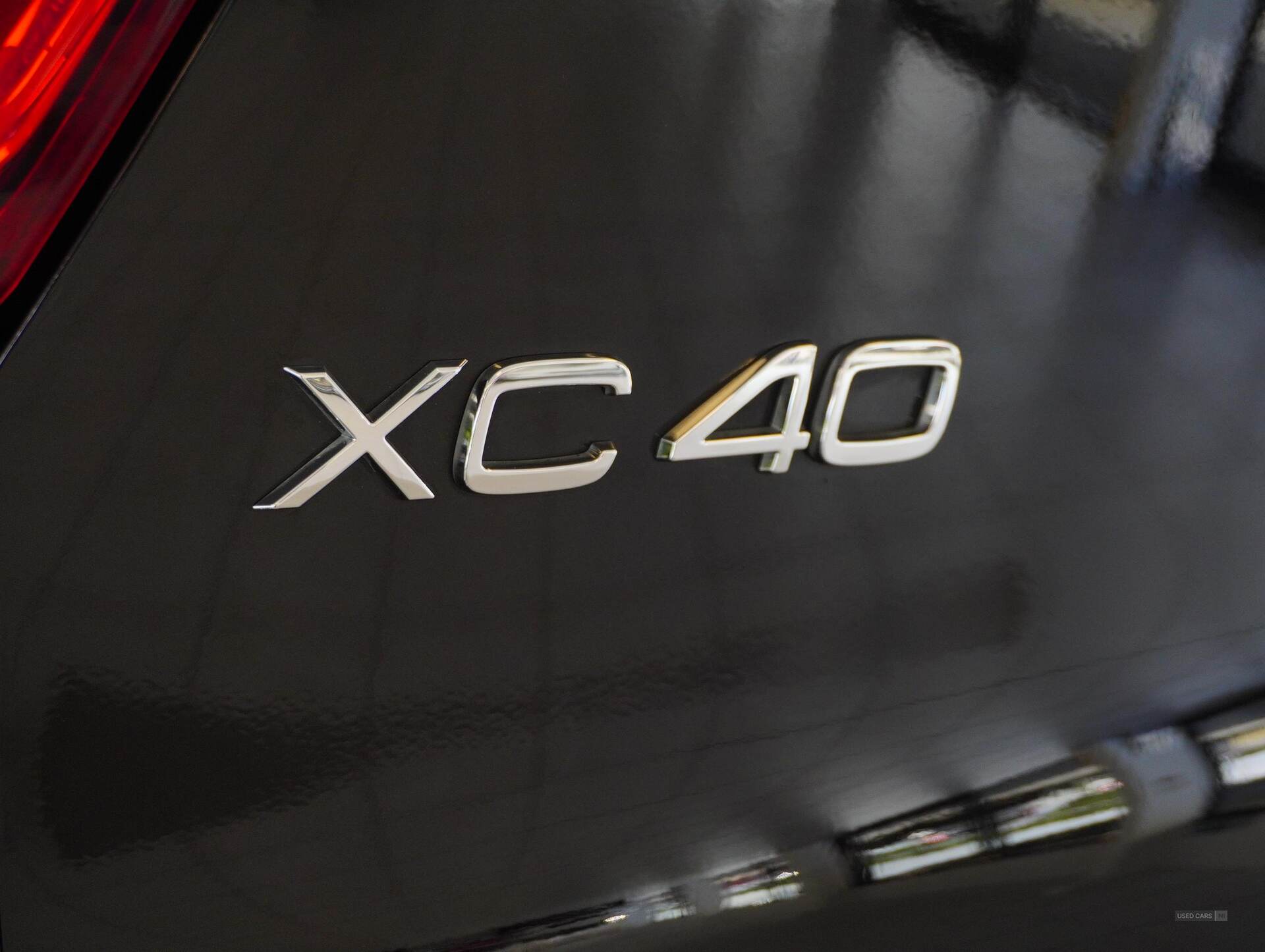 Apr 2021 Volvo XC40 2.0 B4P R DESIGN 5dr Auto