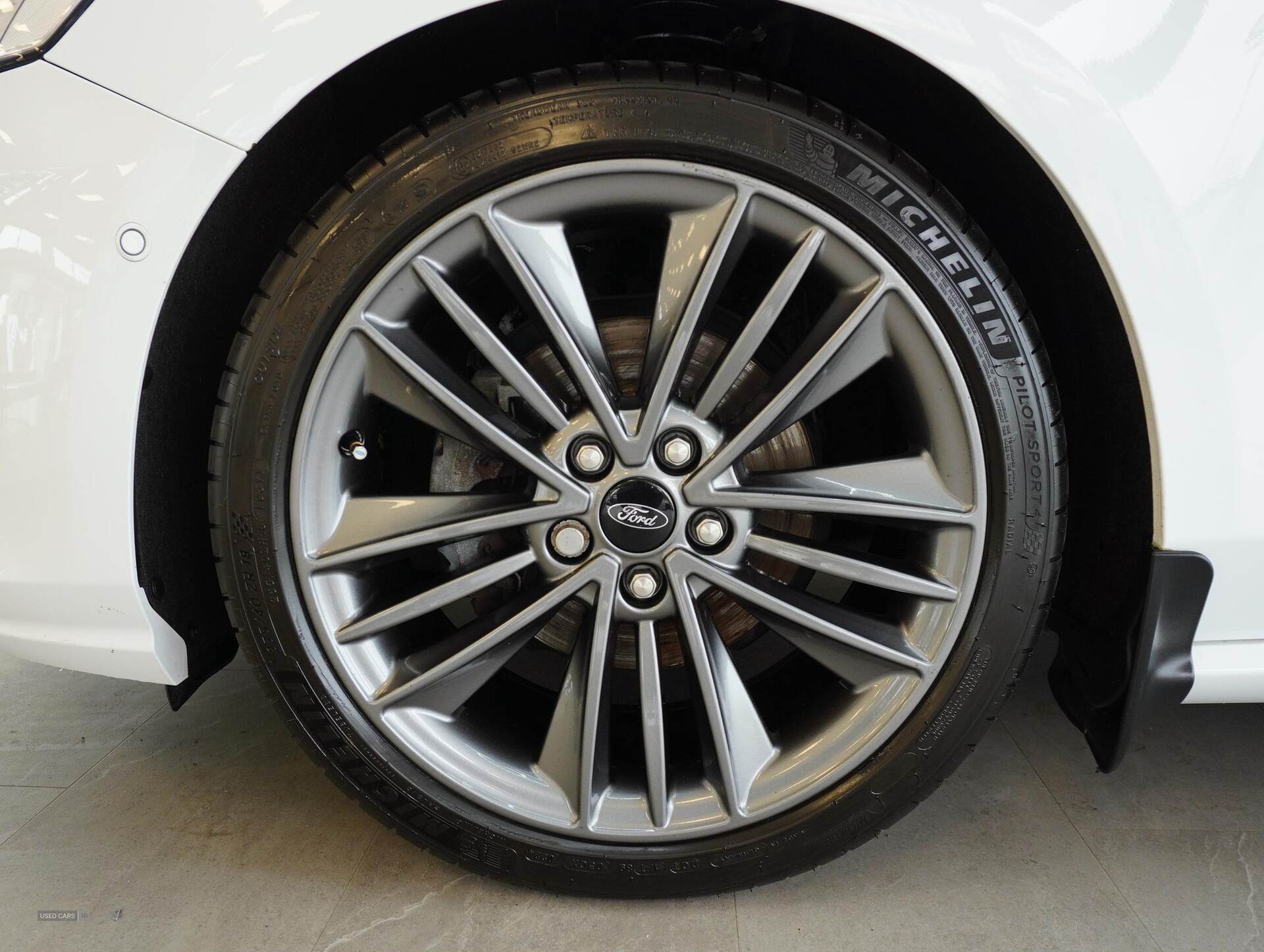 2019 Ford Focus 1.0T EcoBoost Vignale Hatchback 5dr Petrol Manual Euro 6 (s/s) (125 ps)