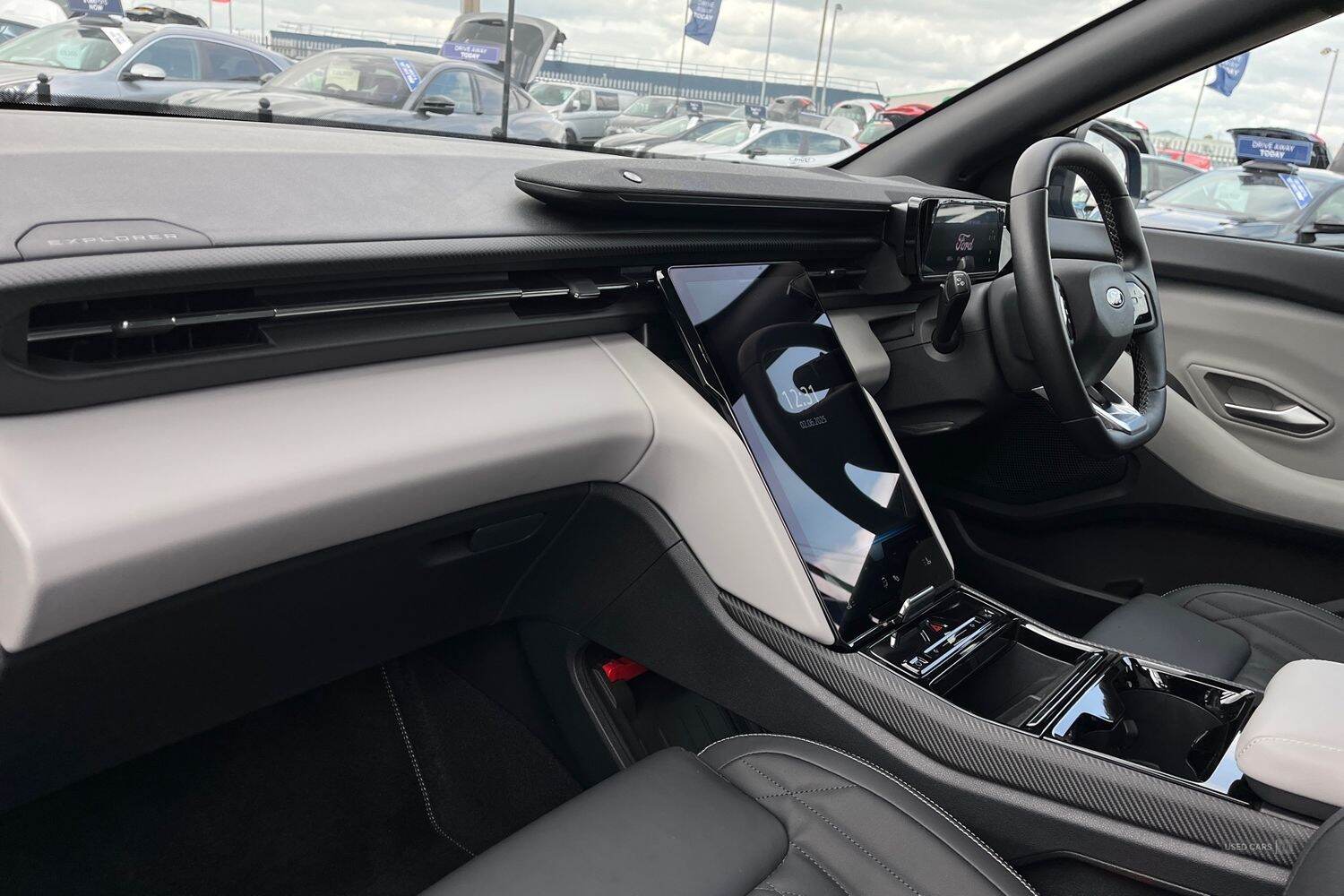 Nov 2024 Ford Explorer 210kW Premium 77kWh 5dr Auto