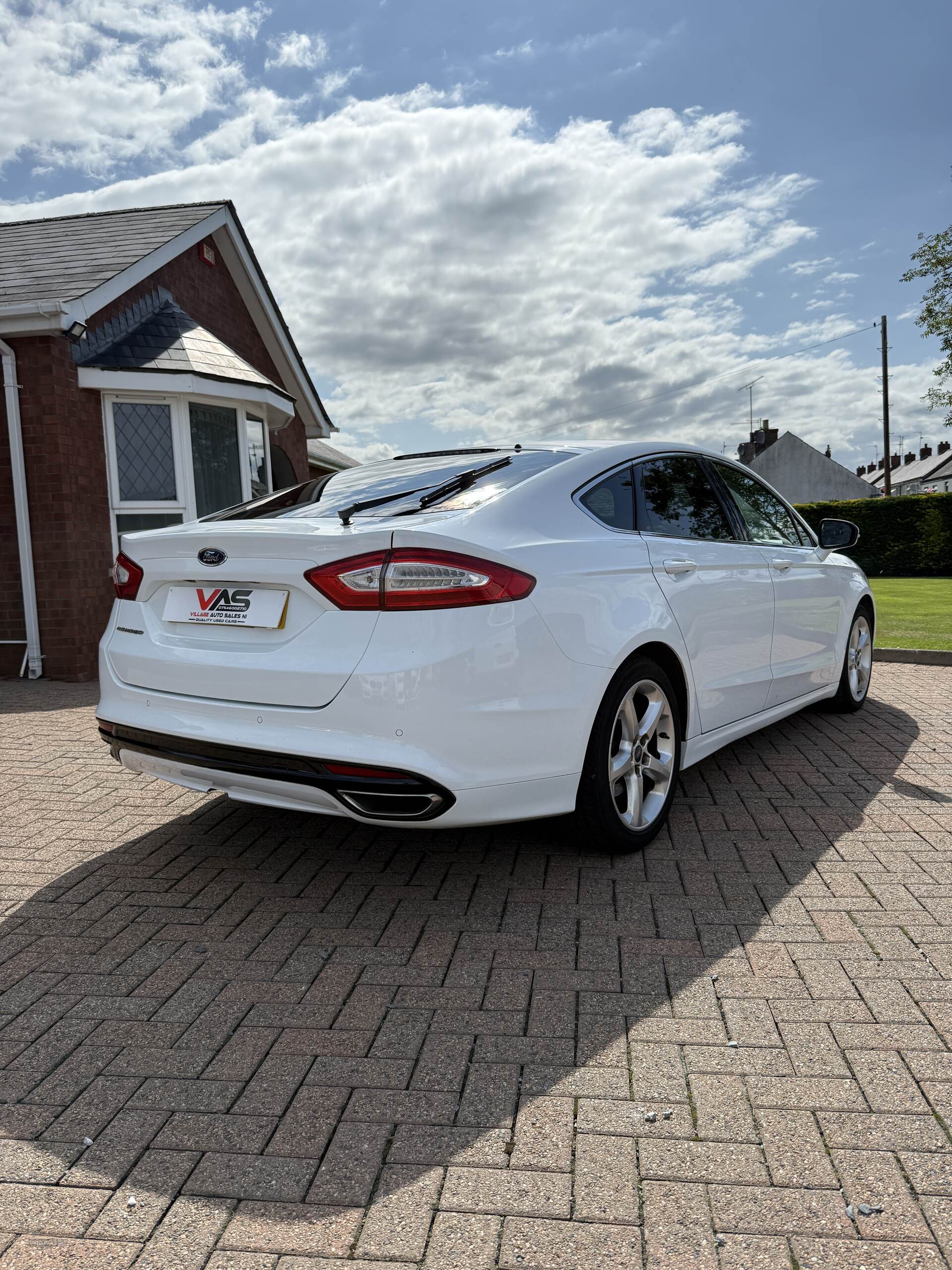 Jun 2016 Ford Mondeo 2.0 TDCi 180 Titanium 5dr