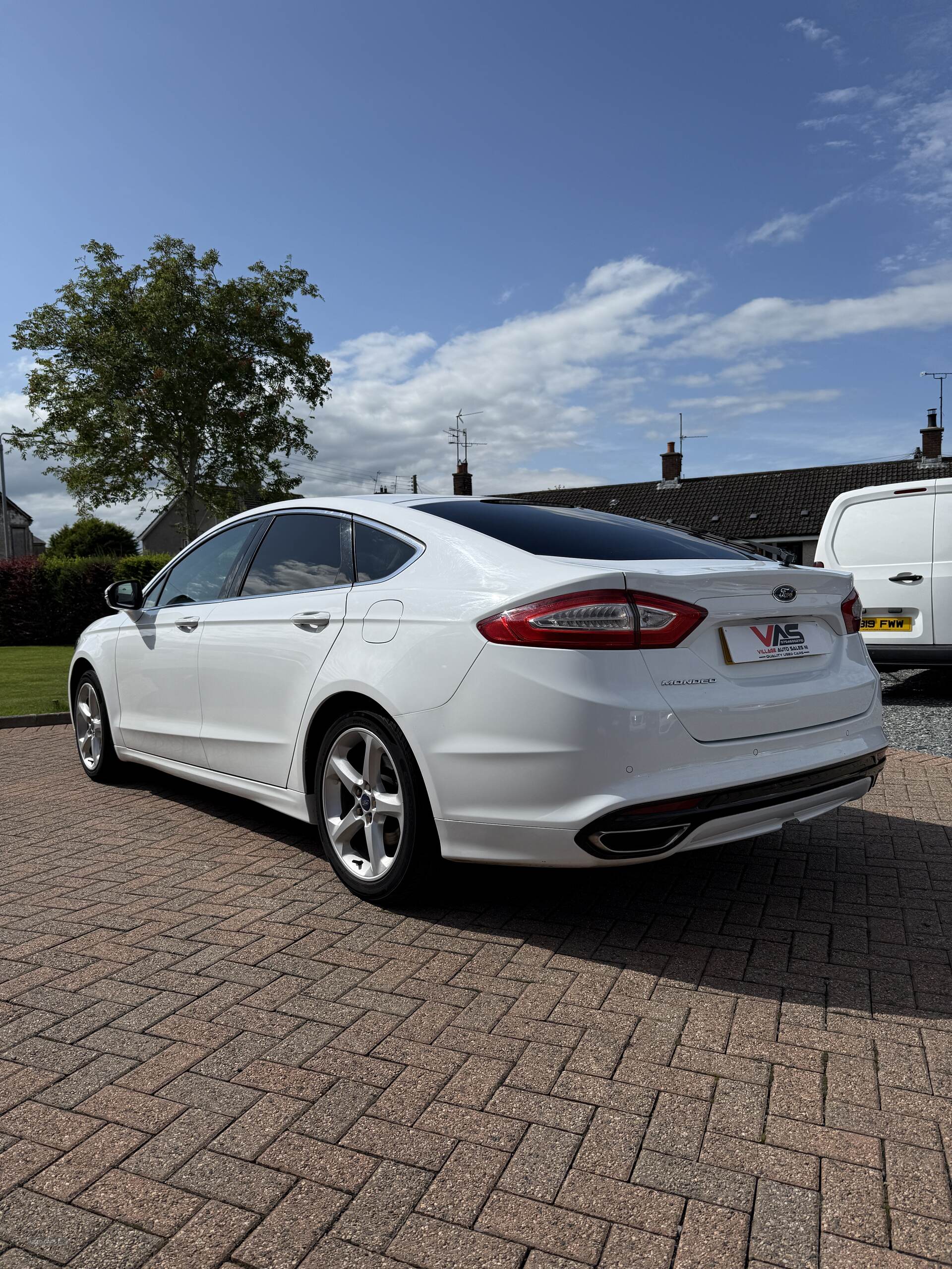 Jun 2016 Ford Mondeo 2.0 TDCi 180 Titanium 5dr