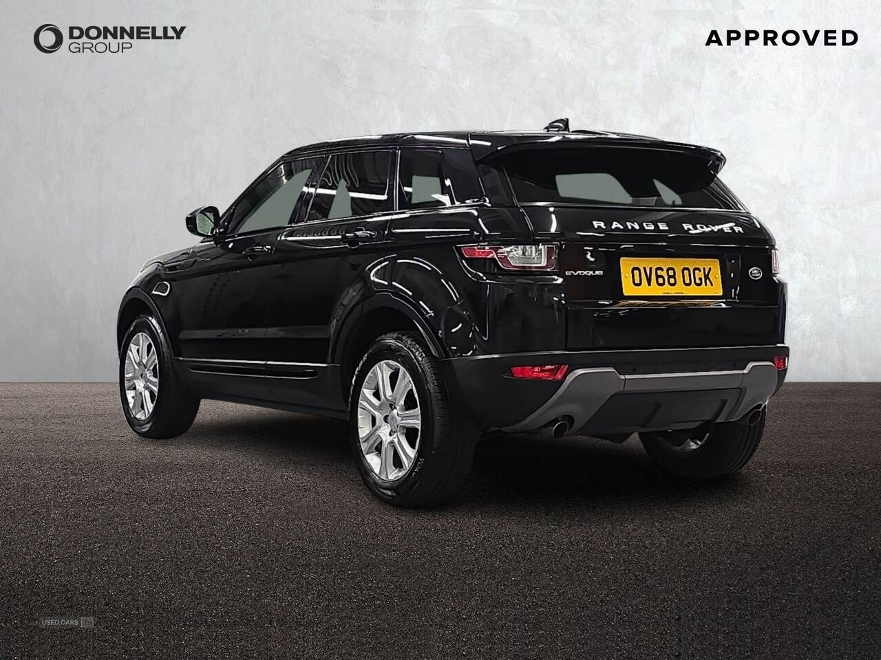Oct 2018 Land Rover Range Rover Evoque 2.0 TD4 SE Tech 5dr Auto
