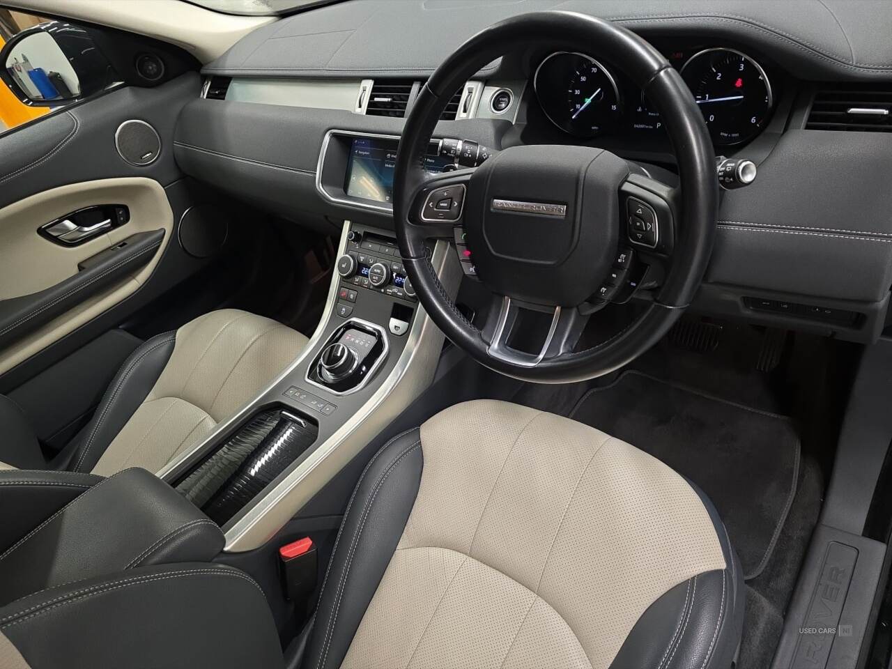 Oct 2018 Land Rover Range Rover Evoque 2.0 TD4 SE Tech 5dr Auto