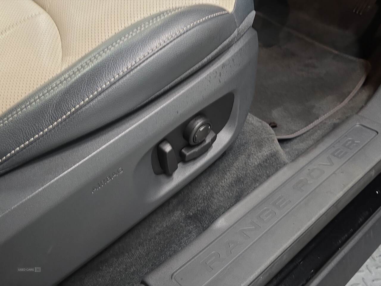 Oct 2018 Land Rover Range Rover Evoque 2.0 TD4 SE Tech 5dr Auto