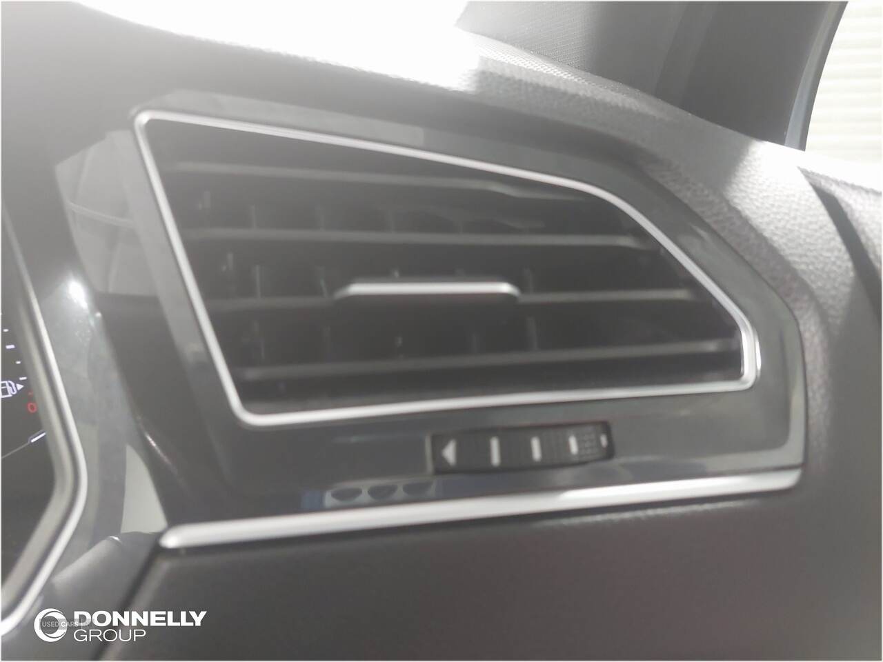 Aug 2020 Volkswagen Tiguan 2.0 TDi 150 4Motion R-Line Tech 5dr
