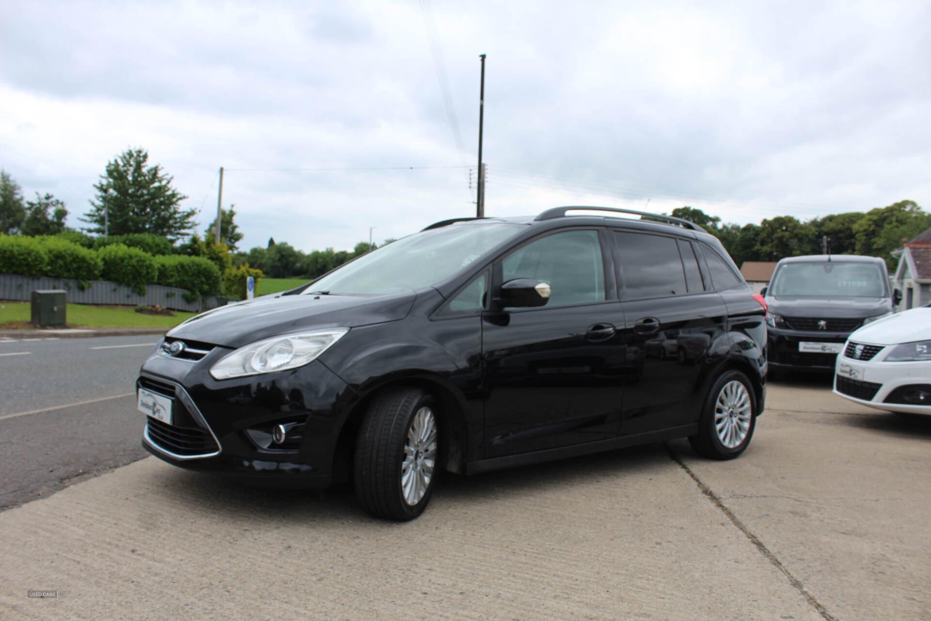 Mar 2014 Ford Grand C-MAX 1.6 TDCi Titanium 5dr