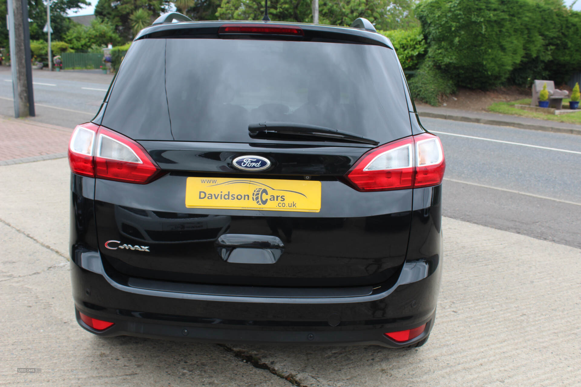 Mar 2014 Ford Grand C-MAX 1.6 TDCi Titanium 5dr