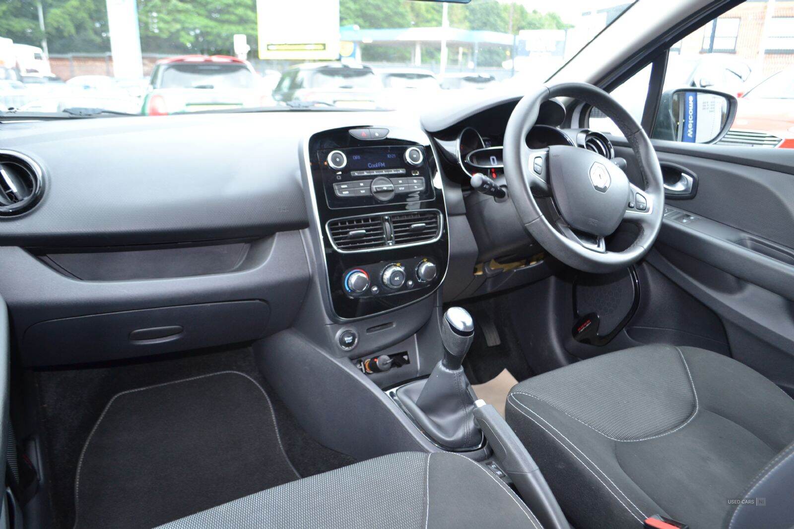 Sep 2019 Renault Clio 0.9 TCE 90 Play 5dr
