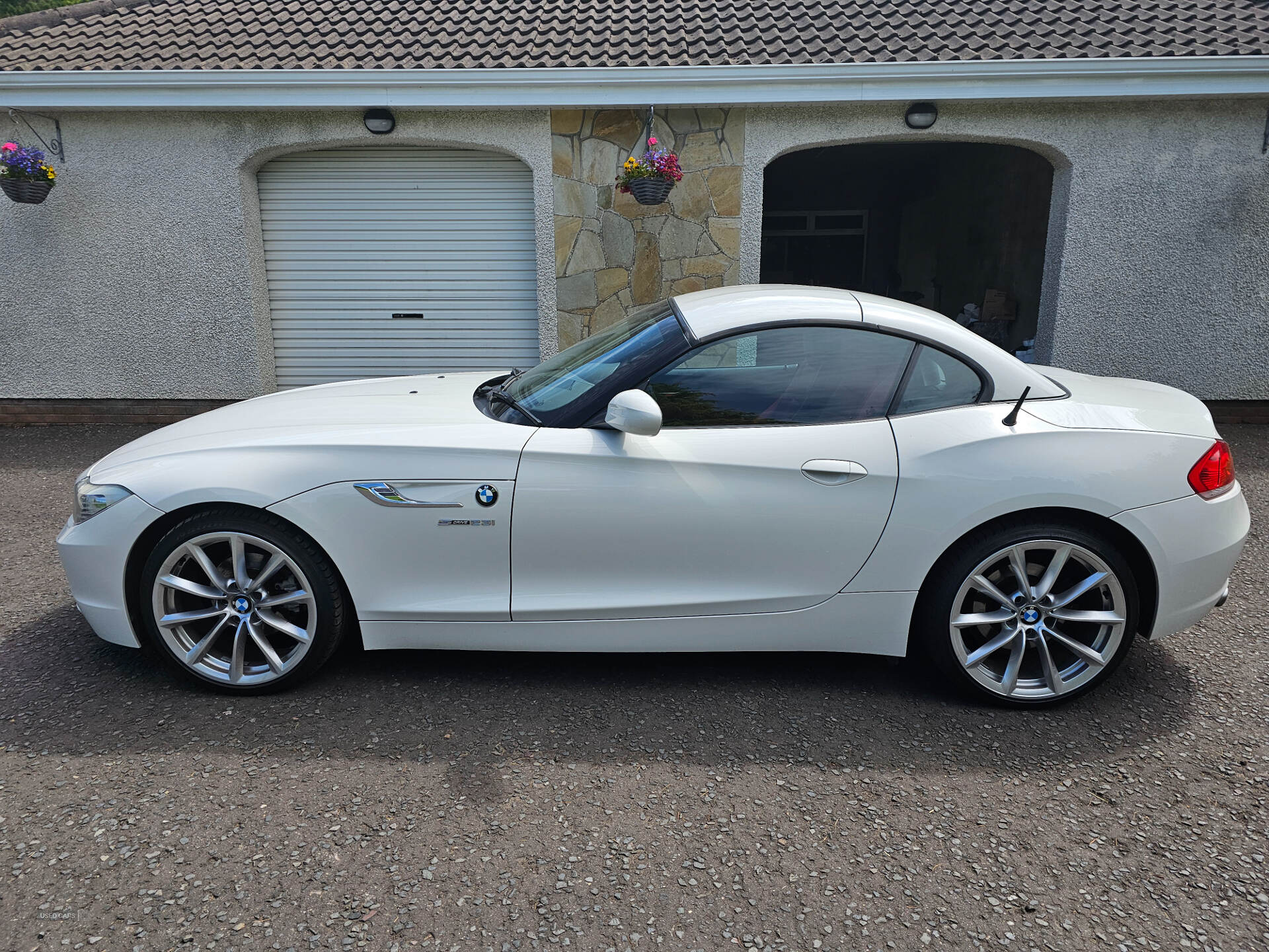 Sep 2009 BMW Z4 23i sDrive 2dr Auto