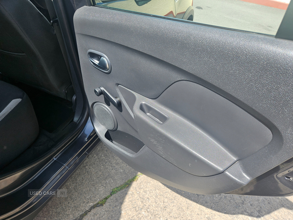 Hyundai i10 HATCHBACK in Derry / Londonderry