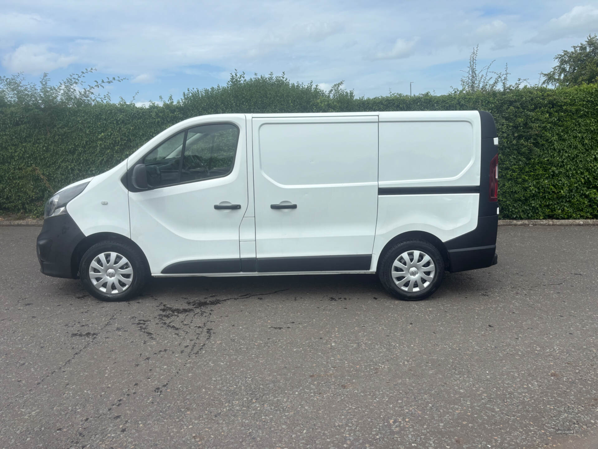 Vauxhall Vivaro L1 DIESEL in Derry / Londonderry