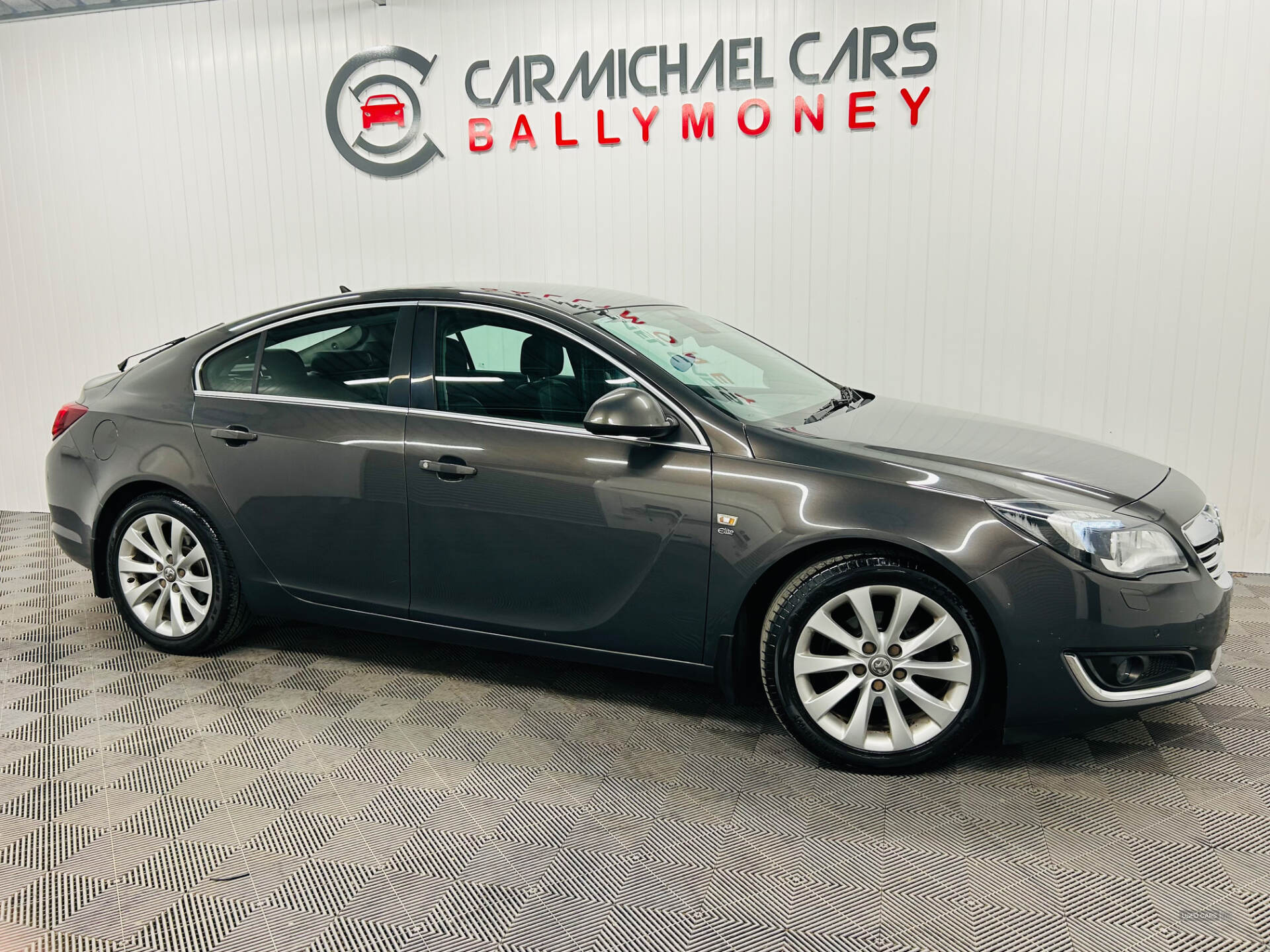Vauxhall Insignia DIESEL HATCHBACK in Antrim