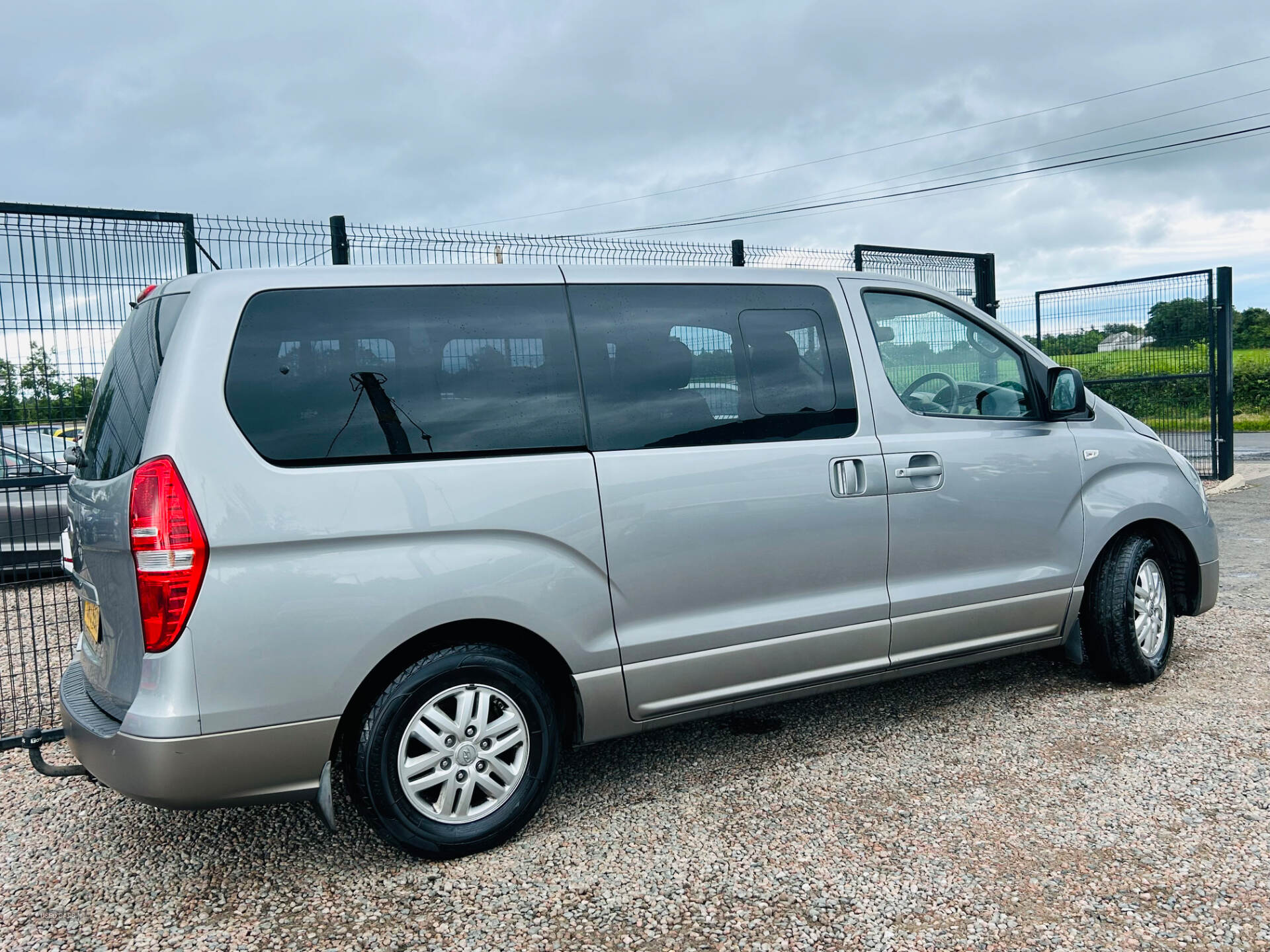 Hyundai i800 DIESEL ESTATE in Antrim