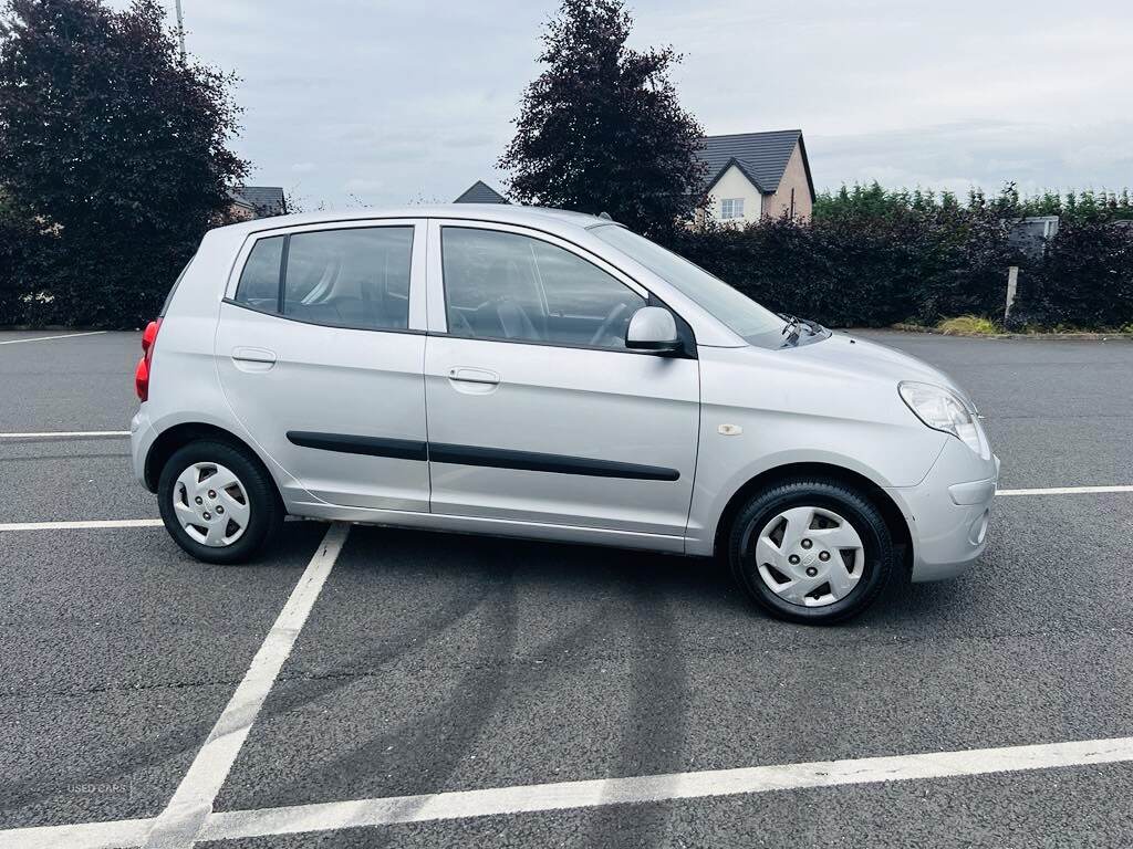 Apr 2010 Kia Picanto 1.0 1 5dr