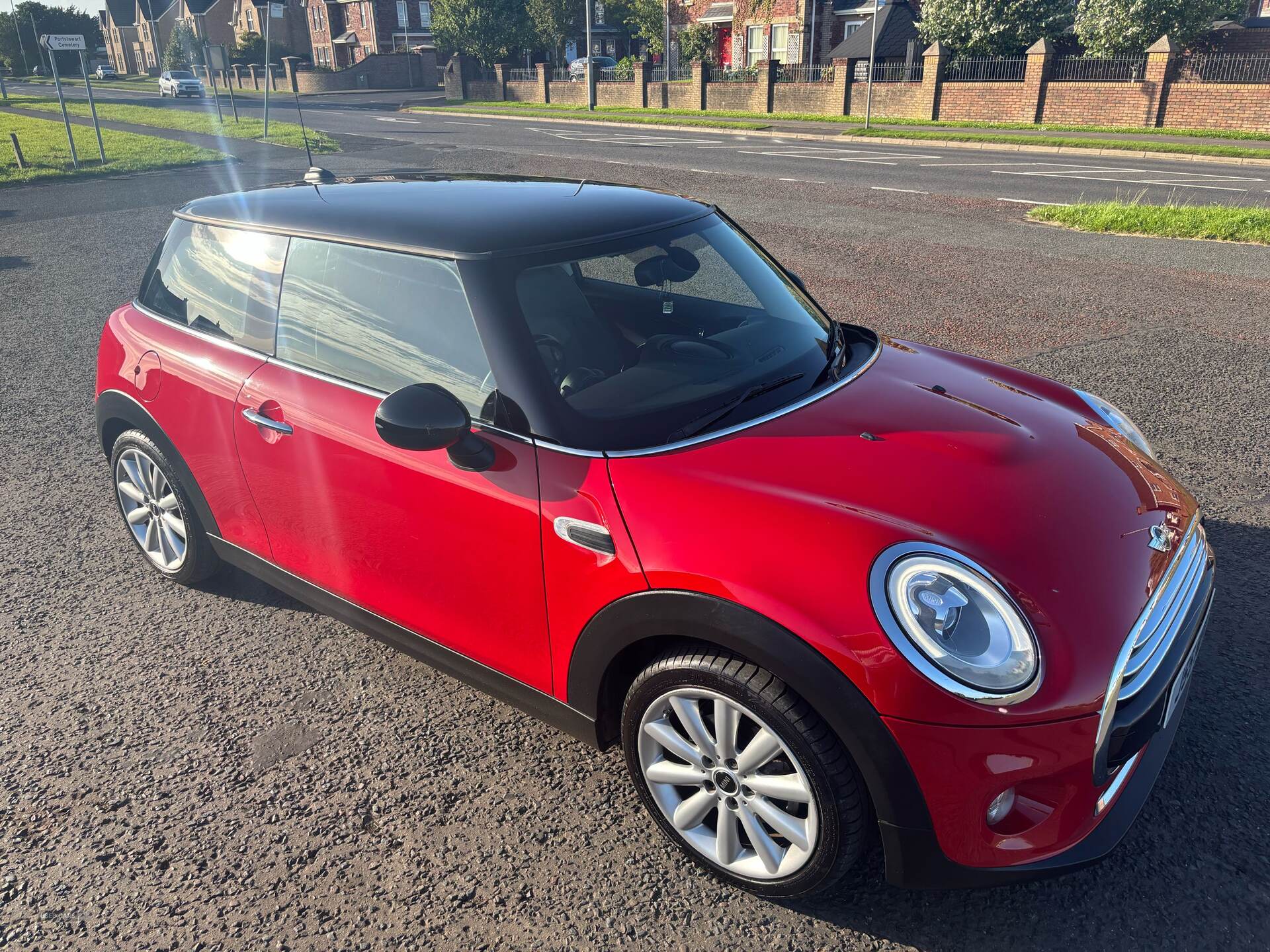 Dec 2017 MINI Hatch 1.5 Cooper D 3dr