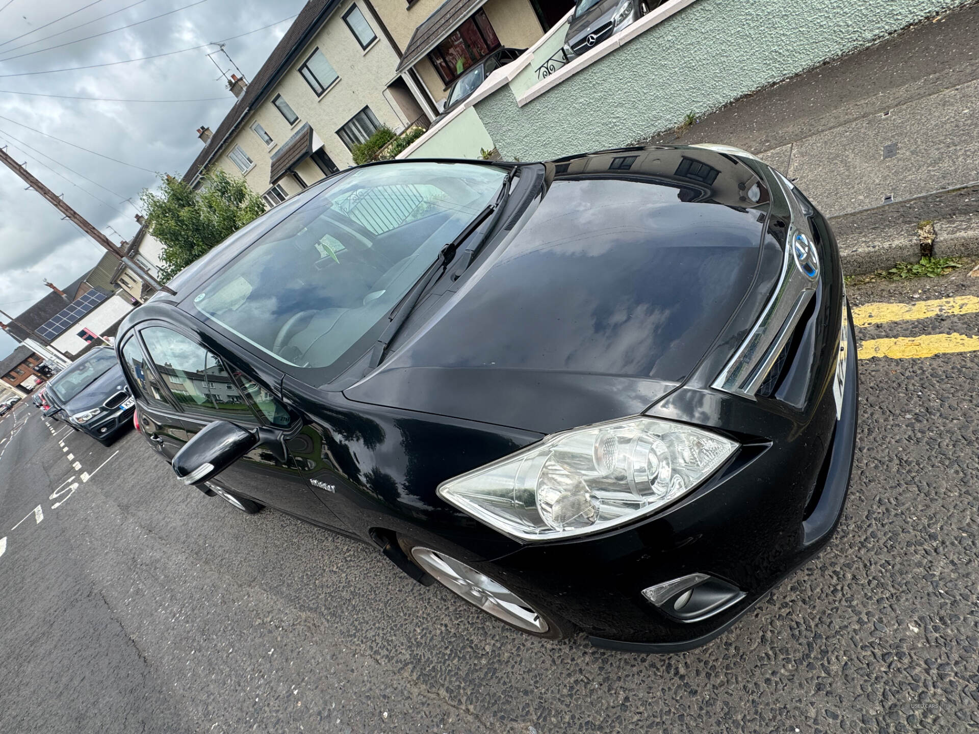May 2011 Toyota Auris 1.8 VVTi Hybrid T4 5dr CVT Auto [89g/km]