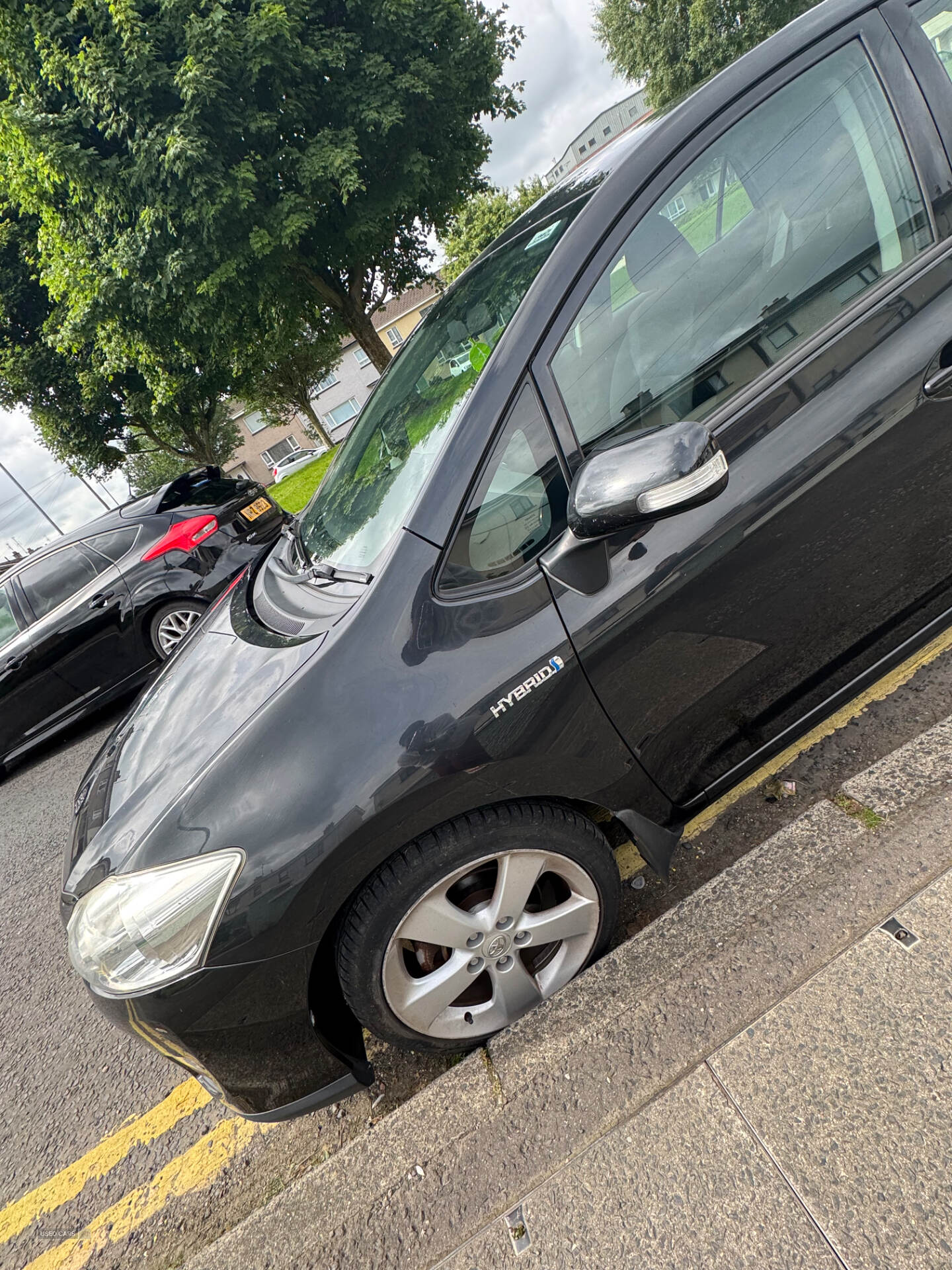 May 2011 Toyota Auris 1.8 VVTi Hybrid T4 5dr CVT Auto [89g/km]