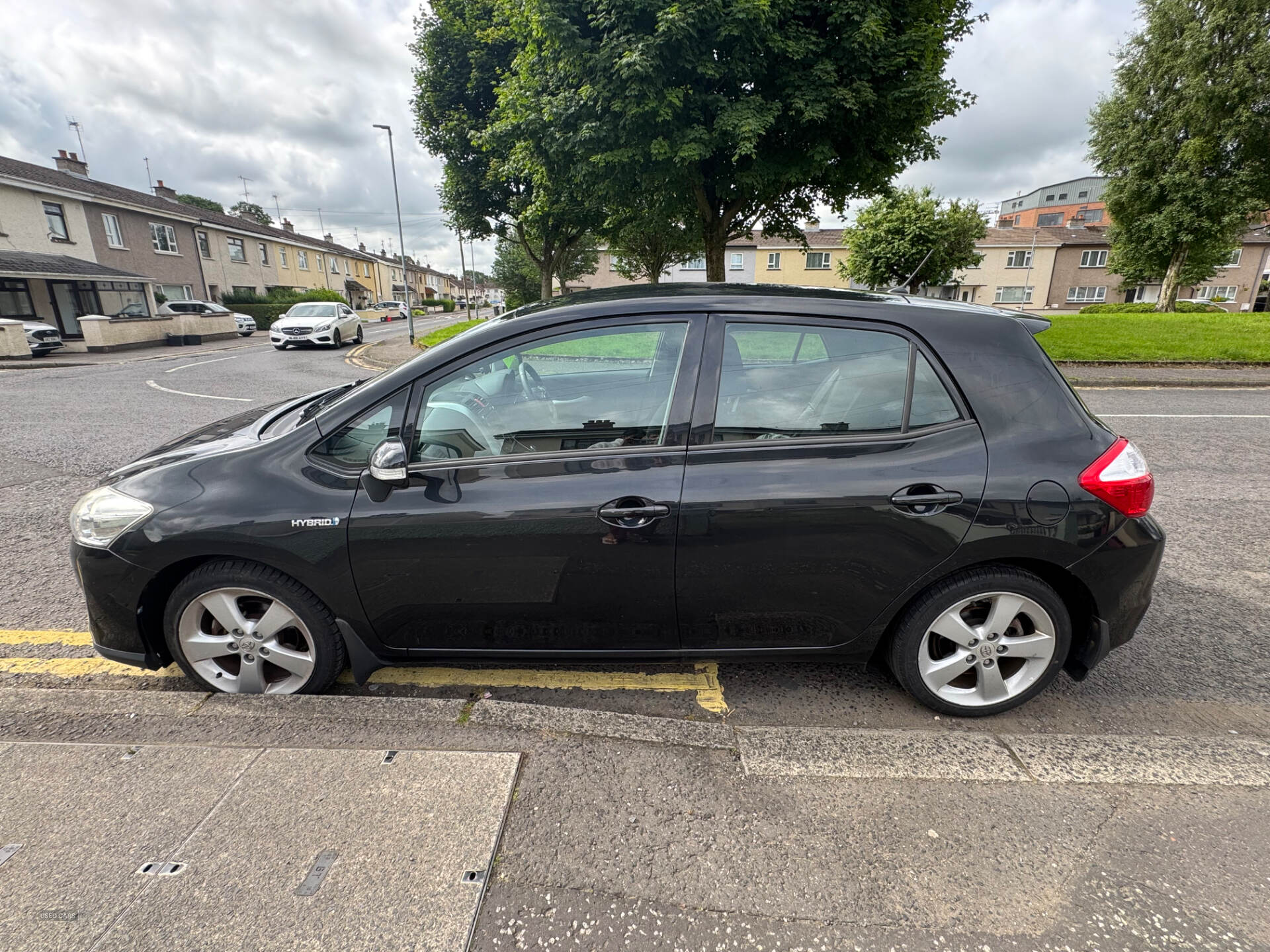 May 2011 Toyota Auris 1.8 VVTi Hybrid T4 5dr CVT Auto [89g/km]