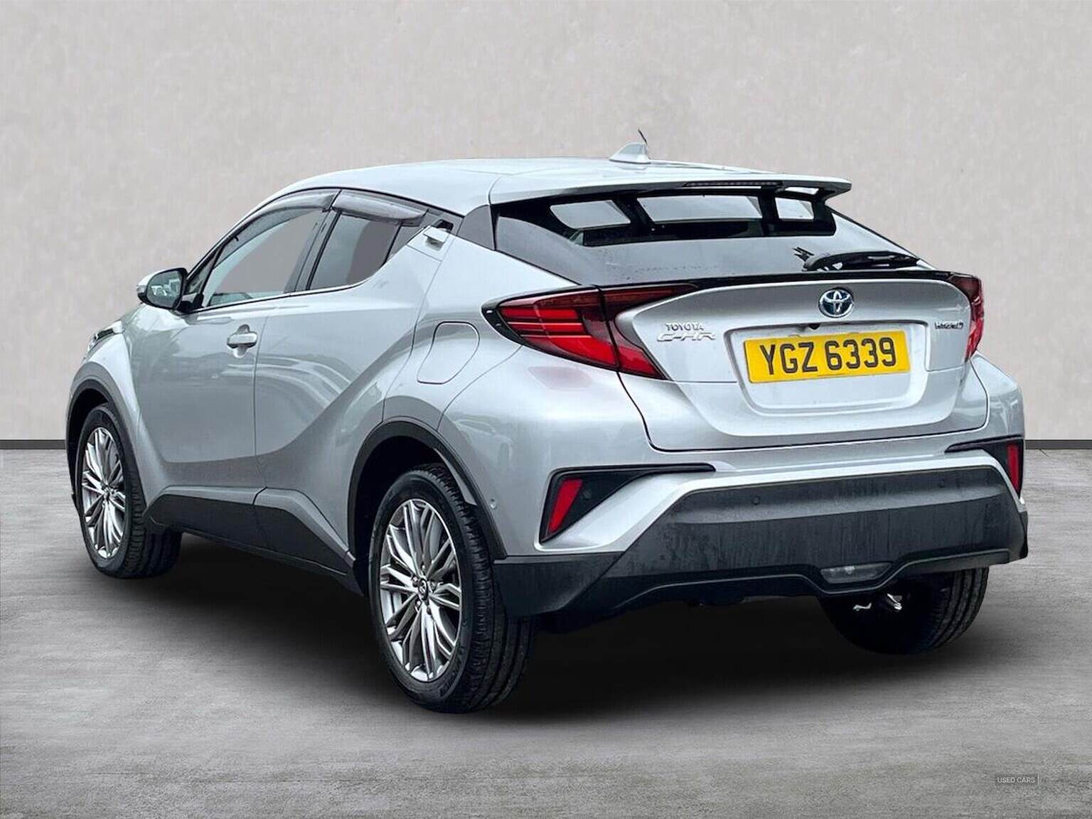 Mar 2023 Toyota C-HR 1.8 Hybrid Excel 5Dr Cvt
