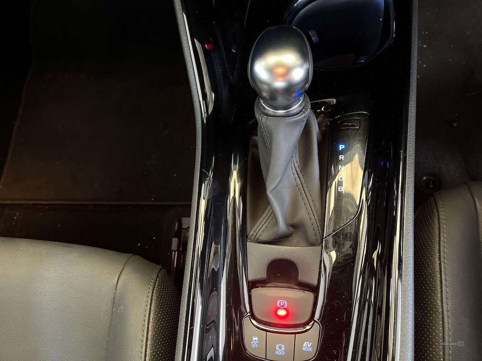 Mar 2023 Toyota C-HR 1.8 Hybrid Excel 5Dr Cvt