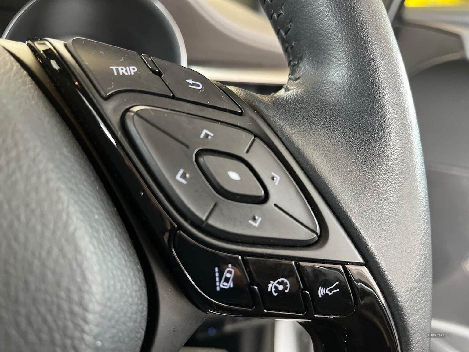 Mar 2023 Toyota C-HR 1.8 Hybrid Excel 5Dr Cvt