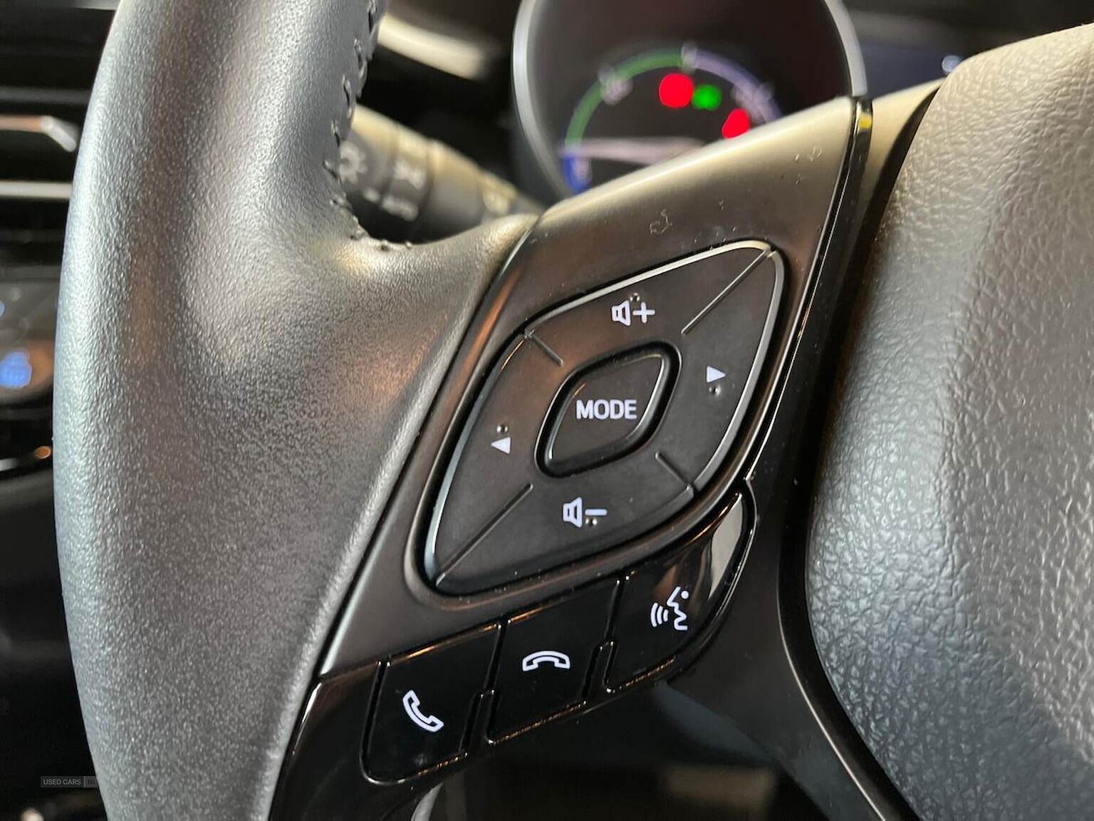 Mar 2023 Toyota C-HR 1.8 Hybrid Excel 5Dr Cvt