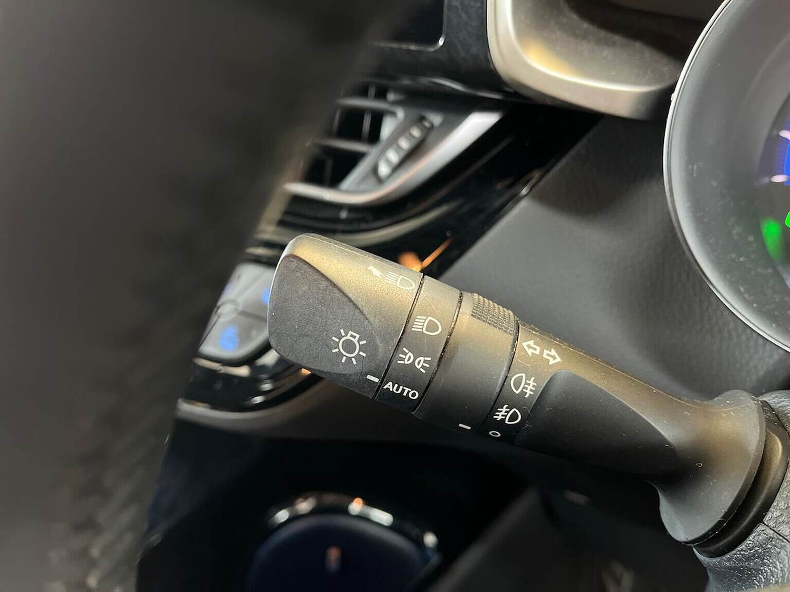 Mar 2023 Toyota C-HR 1.8 Hybrid Excel 5Dr Cvt