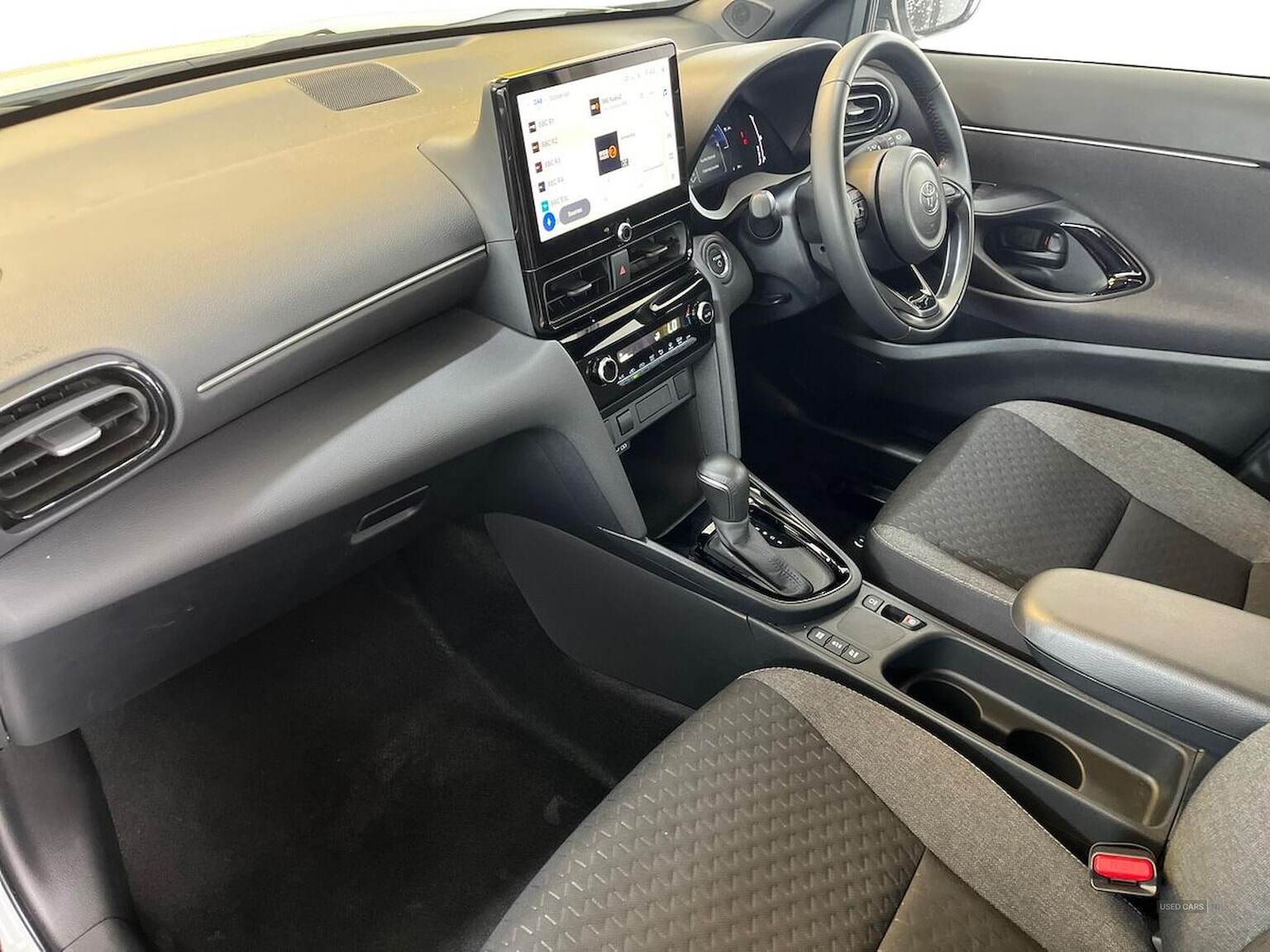 Sep 2024 Toyota Yaris Cross 1.5 Hybrid Design 5Dr Cvt