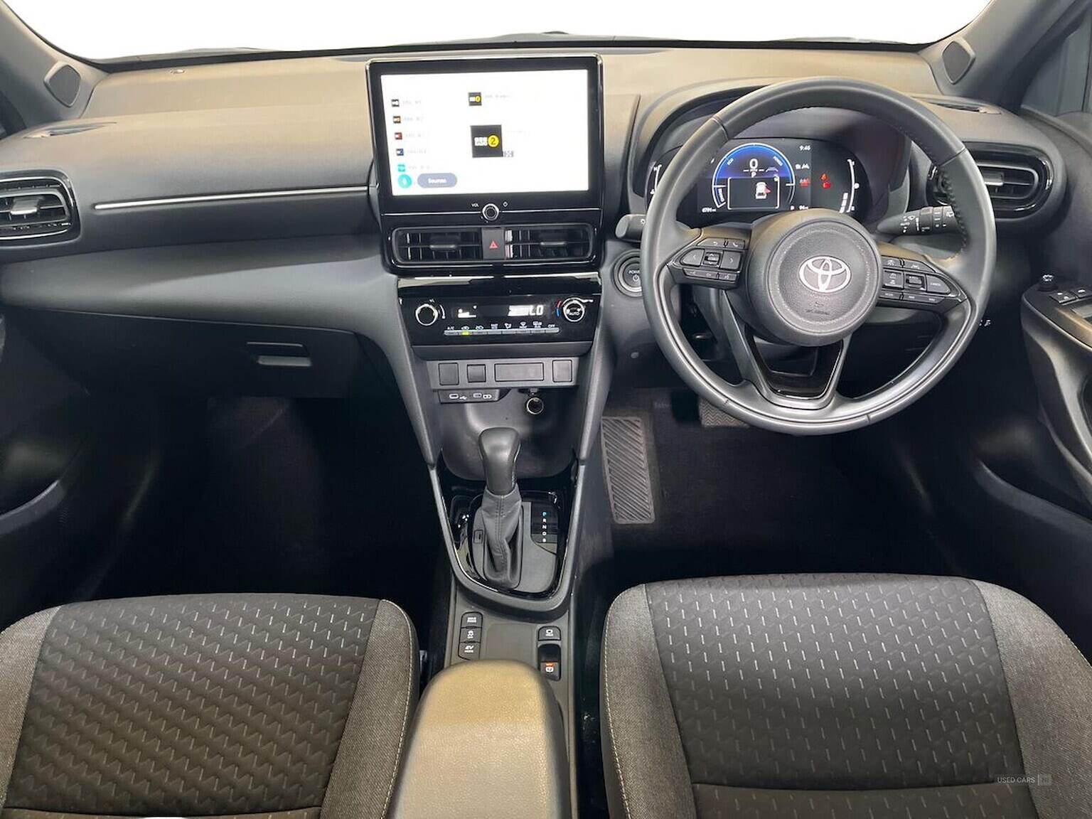 Sep 2024 Toyota Yaris Cross 1.5 Hybrid Design 5Dr Cvt