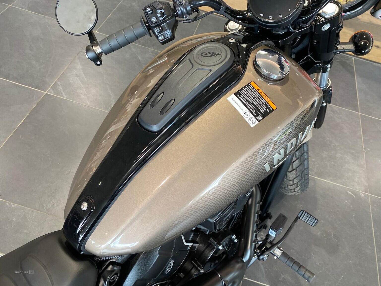  2025 Indian  SCOUT Scout Bobber Ltd+Tech Nara Bronze Metallic (25My)