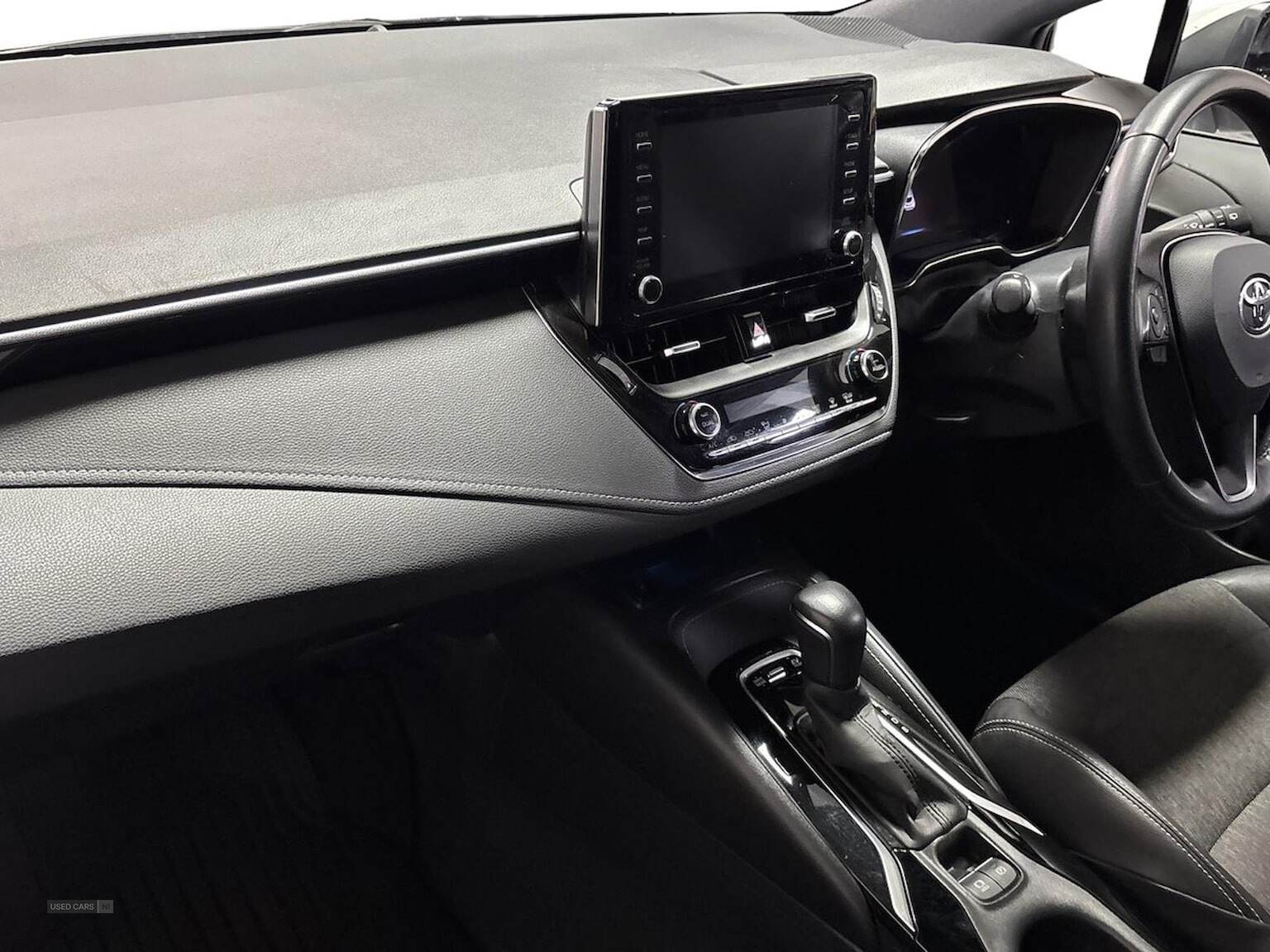Oct 2021 Toyota Corolla 1.8 Vvt-I Hybrid Design 5Dr Cvt