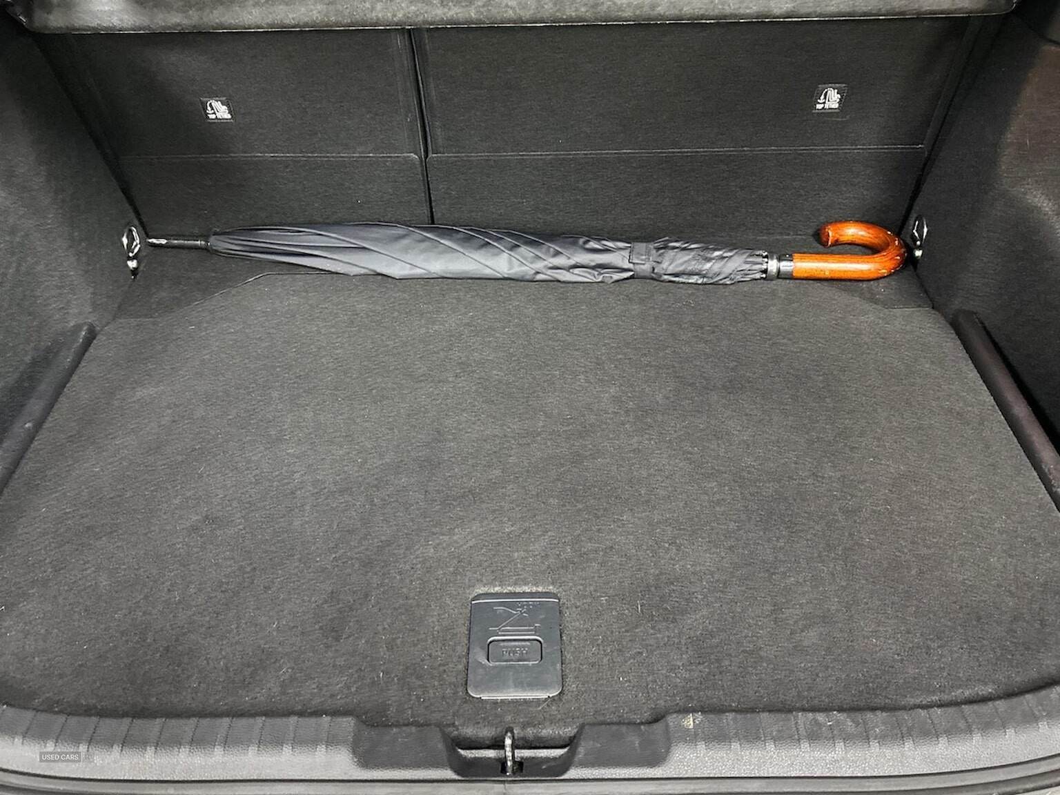 Oct 2021 Toyota Corolla 1.8 Vvt-I Hybrid Design 5Dr Cvt
