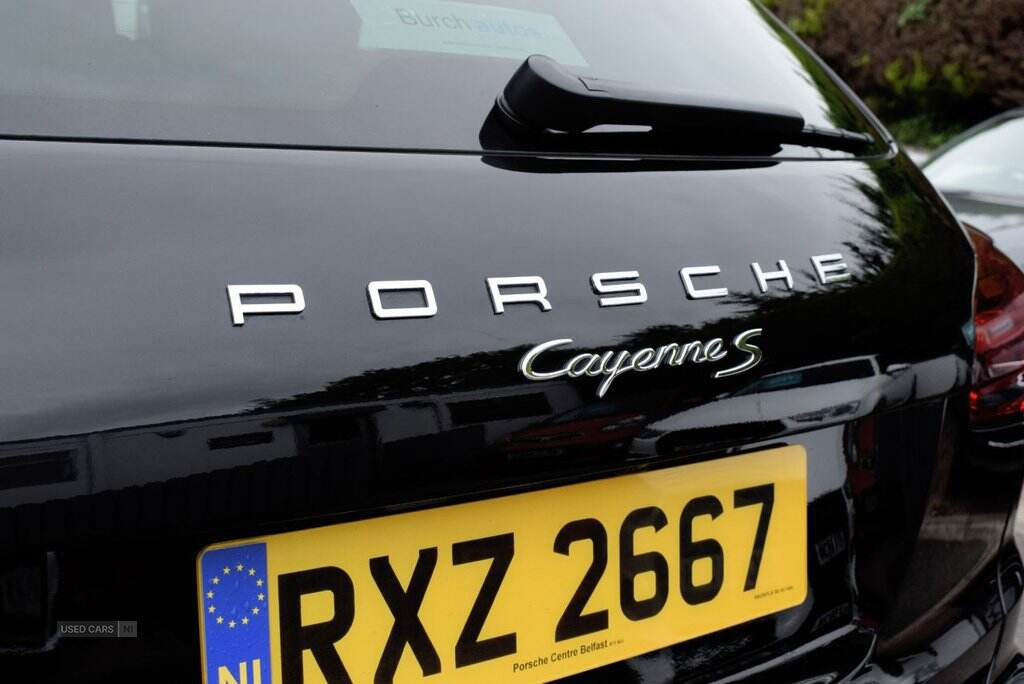 Nov 2017 Porsche Cayenne S Platinum Edition Diesel 5dr Tiptronic S