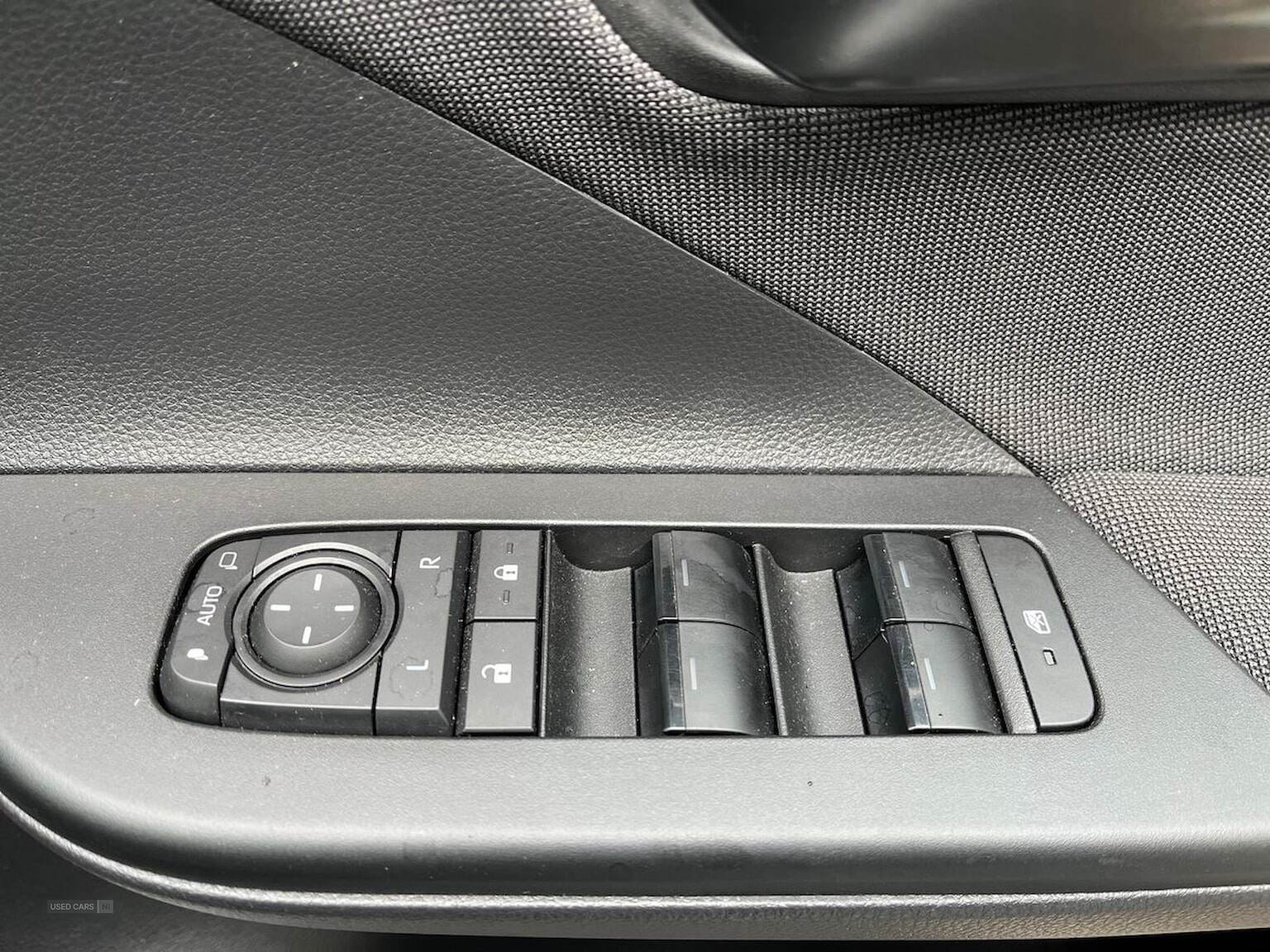 Sep 2024 Toyota C-HR 1.8 Hybrid Design 5Dr Cvt