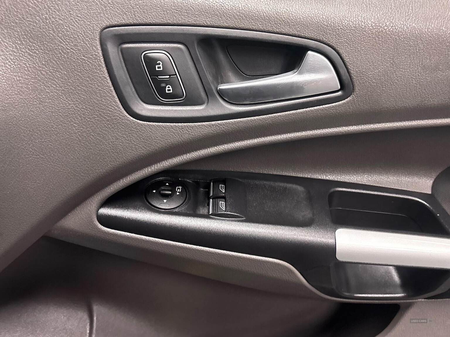 Feb 2021 Ford Transit Connect 1.5 Ecoblue 120Ps Limited Van