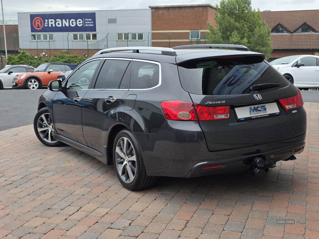 Jun 2013 Honda Accord 2.2 i-DTEC ES GT 5dr