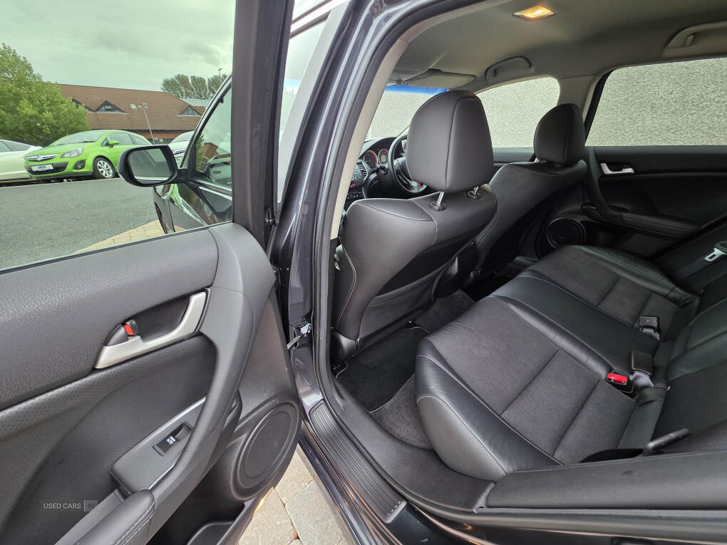 Jun 2013 Honda Accord 2.2 i-DTEC ES GT 5dr
