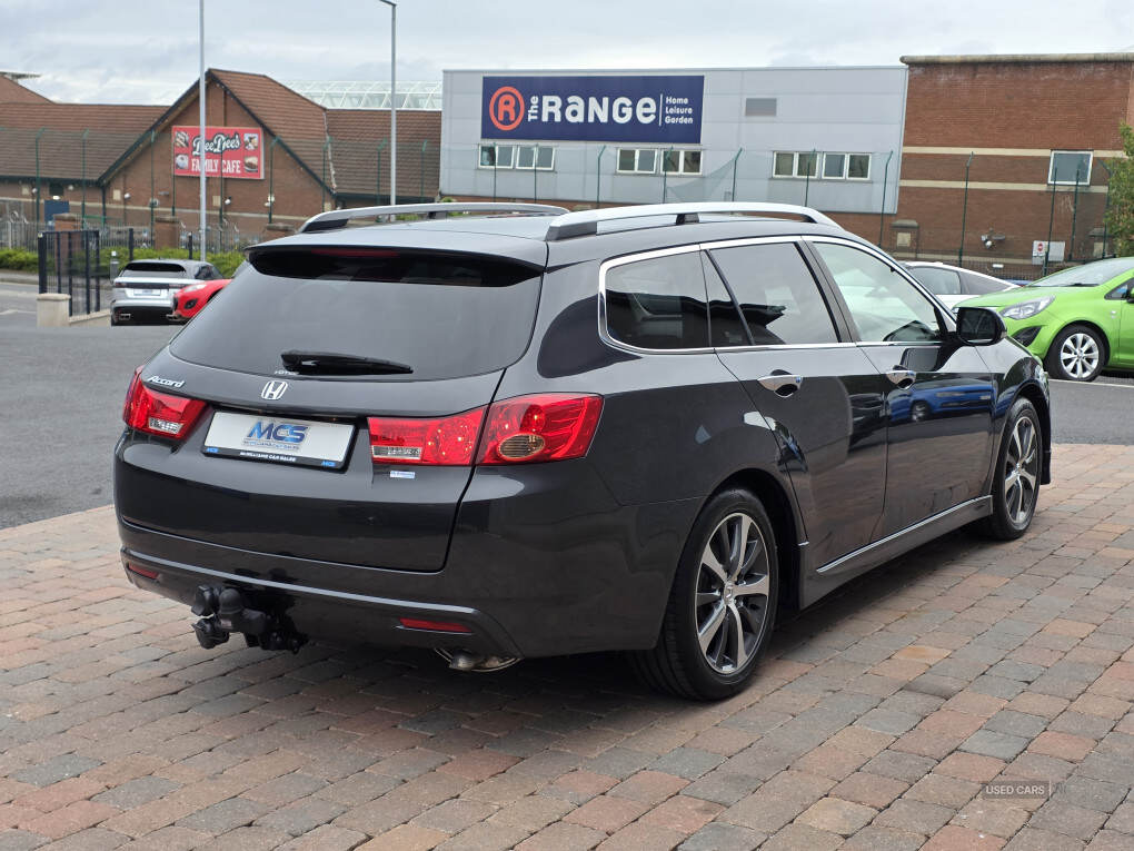 Jun 2013 Honda Accord 2.2 i-DTEC ES GT 5dr