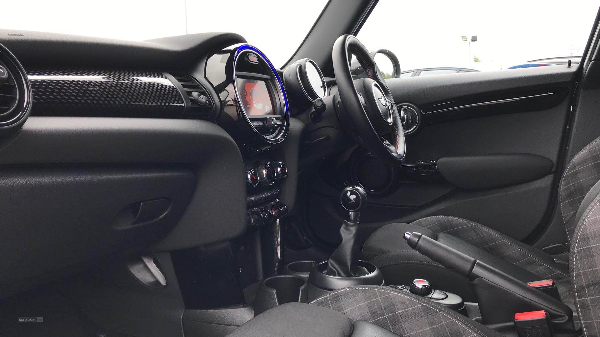  2018 MINI Hatch 5-Door Hatch Cooper S