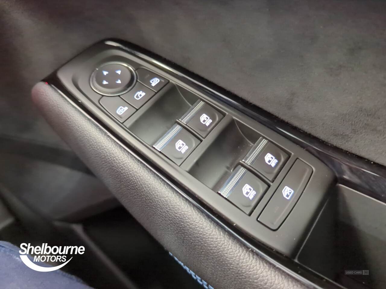 Jun 2024 Renault Austral E-Tech FHEV Iconic Esprit Alpine 5dr Auto
